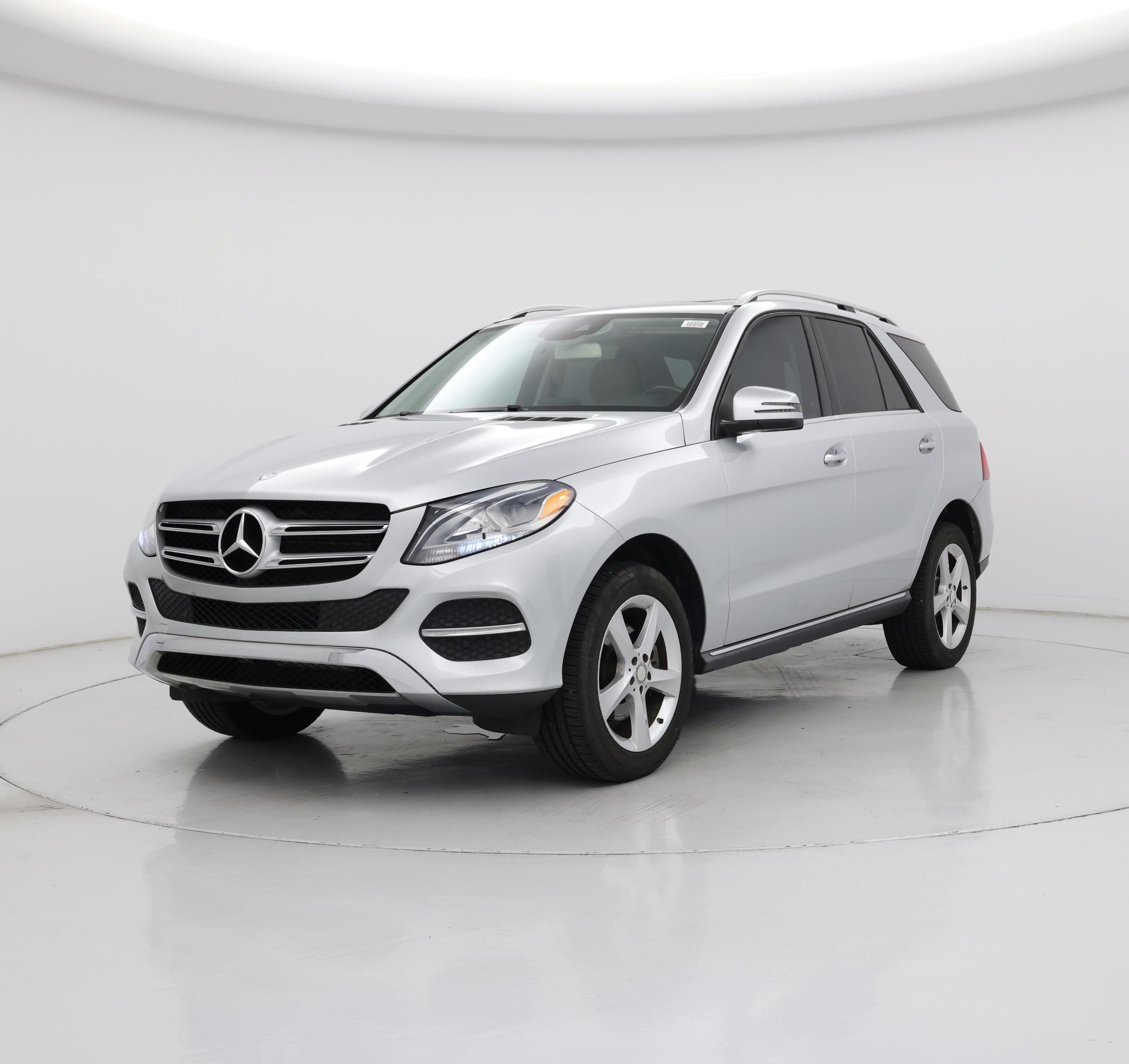 Thumbnail: 2016 Mercedes-Benz GLE - 4