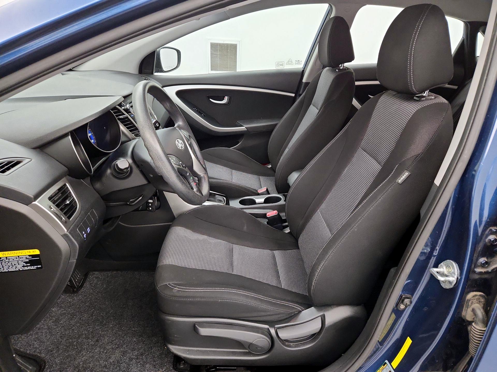 Thumbnail: 2016 Hyundai Elantra - 11