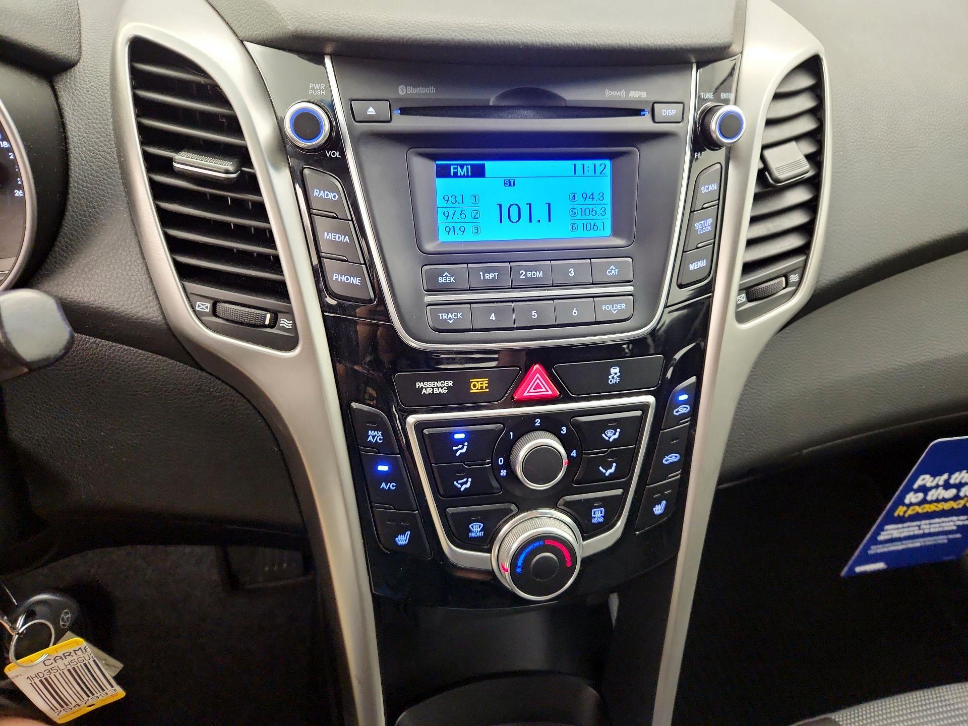 Thumbnail: 2016 Hyundai Elantra - 14