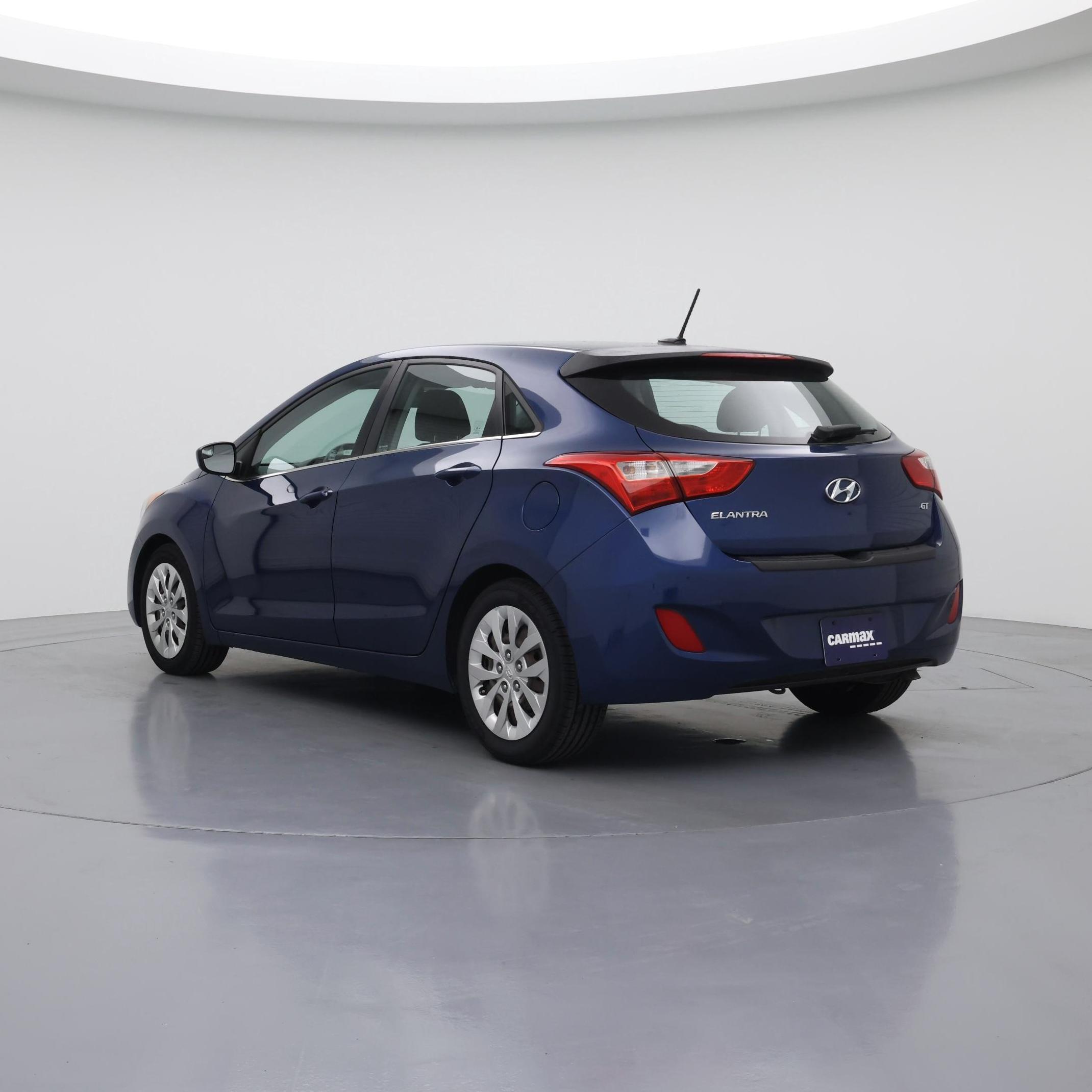 Thumbnail: 2016 Hyundai Elantra - 2