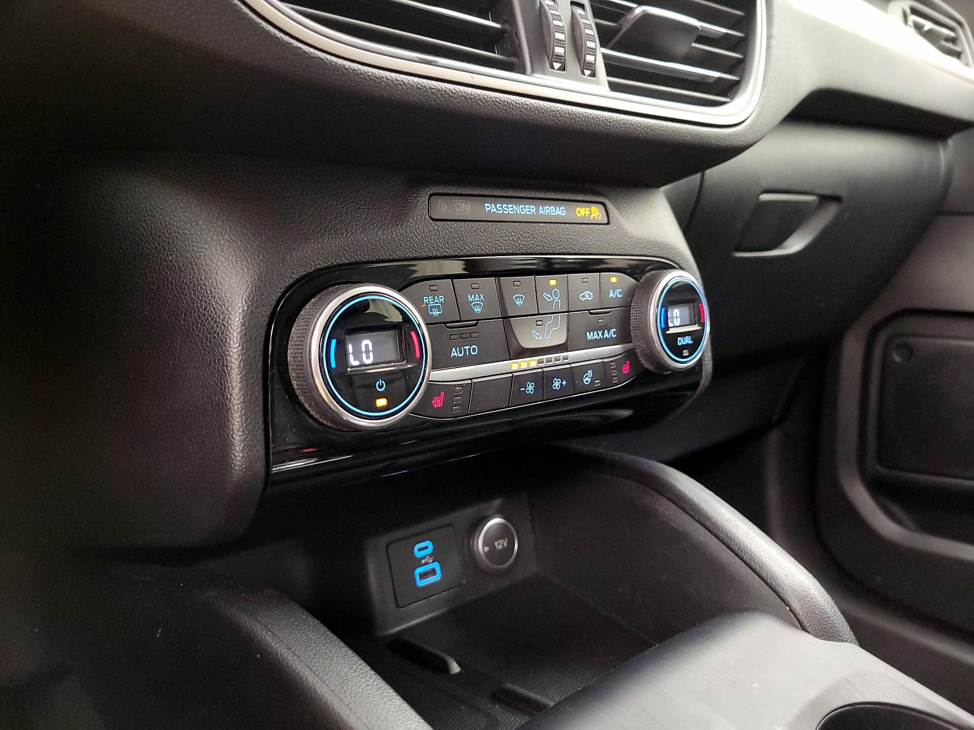 Thumbnail: 2021 Ford Escape - 16