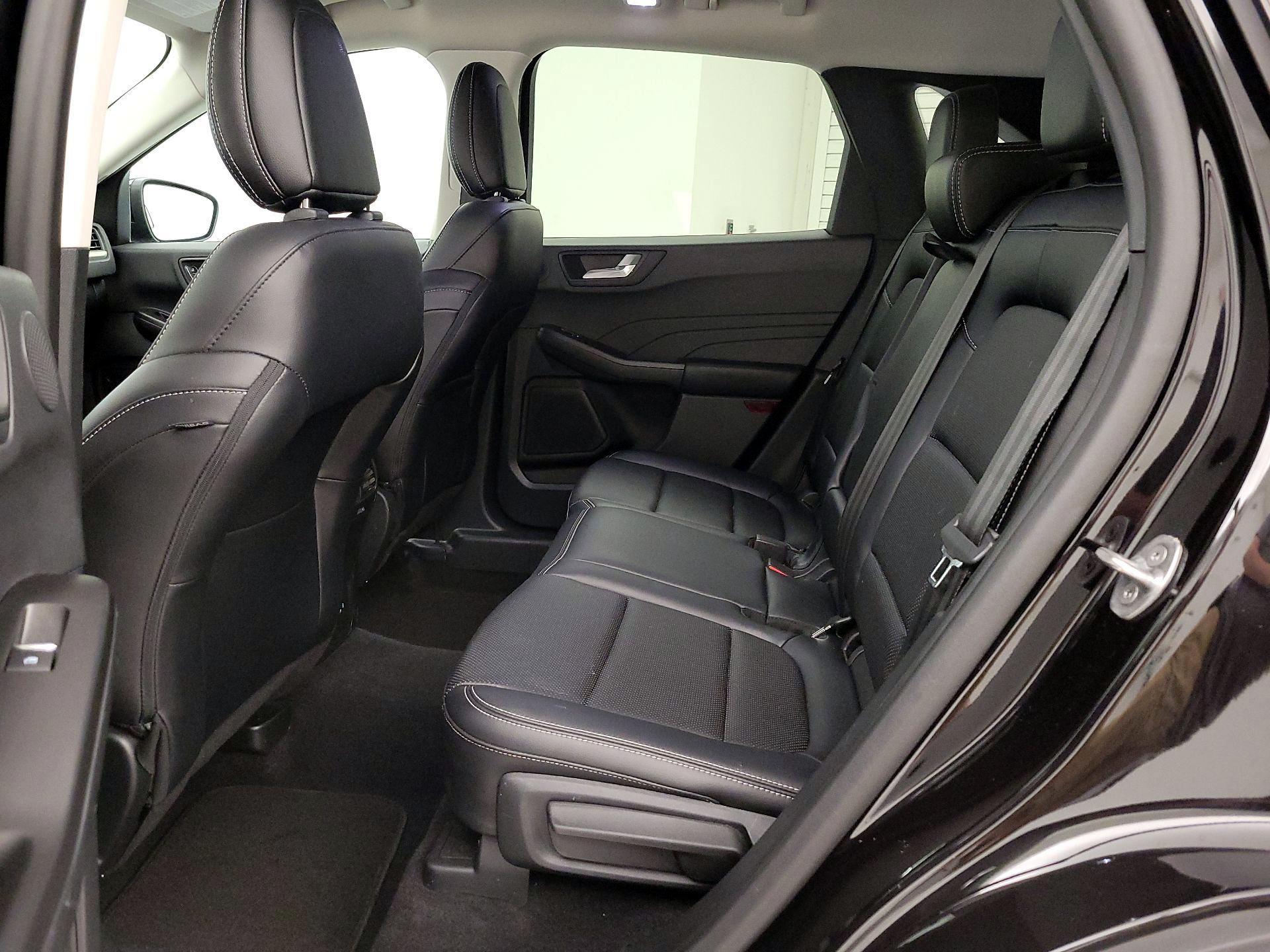 Thumbnail: 2021 Ford Escape - 19