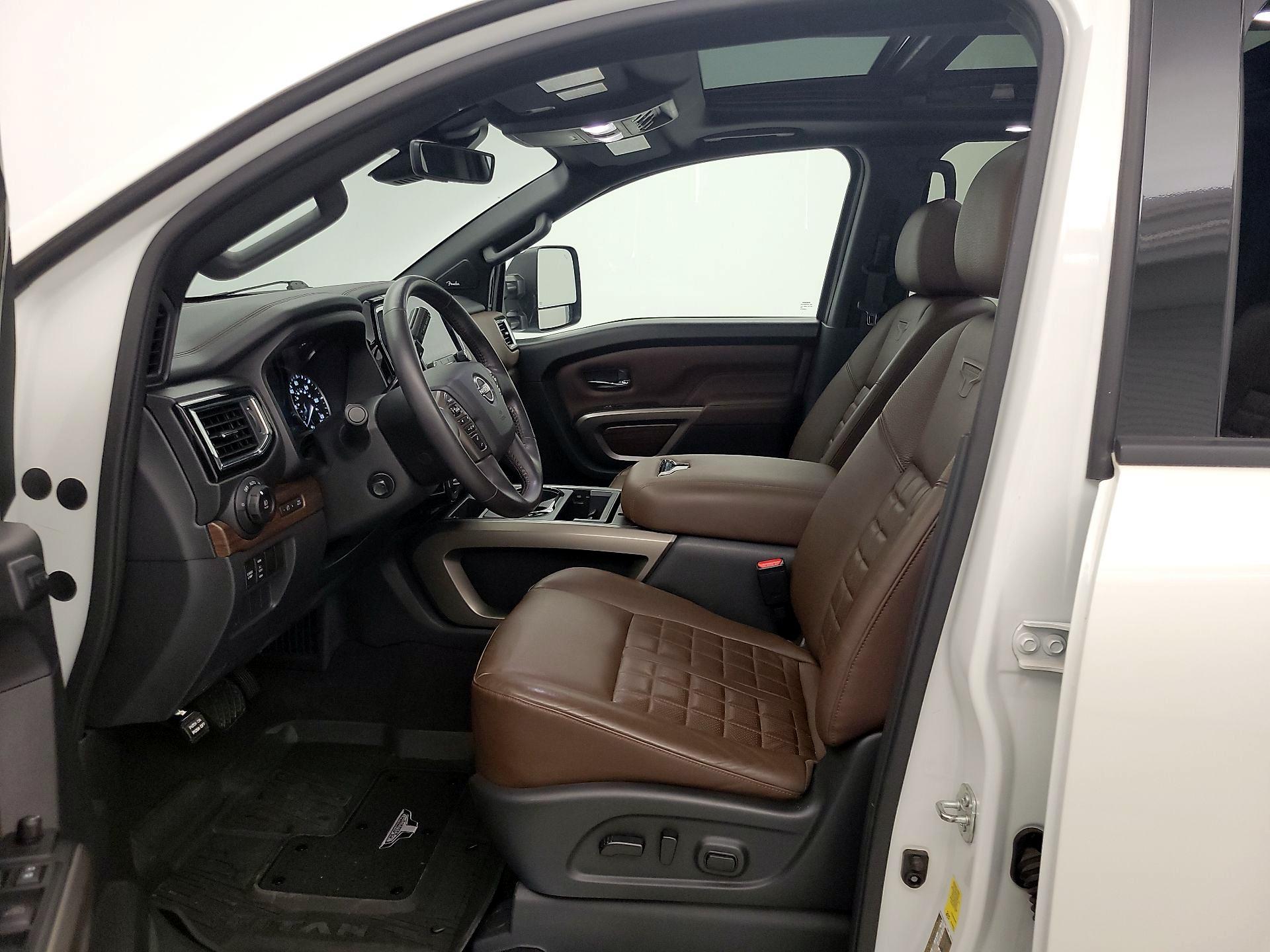 Thumbnail: 2023 Nissan Titan - 11