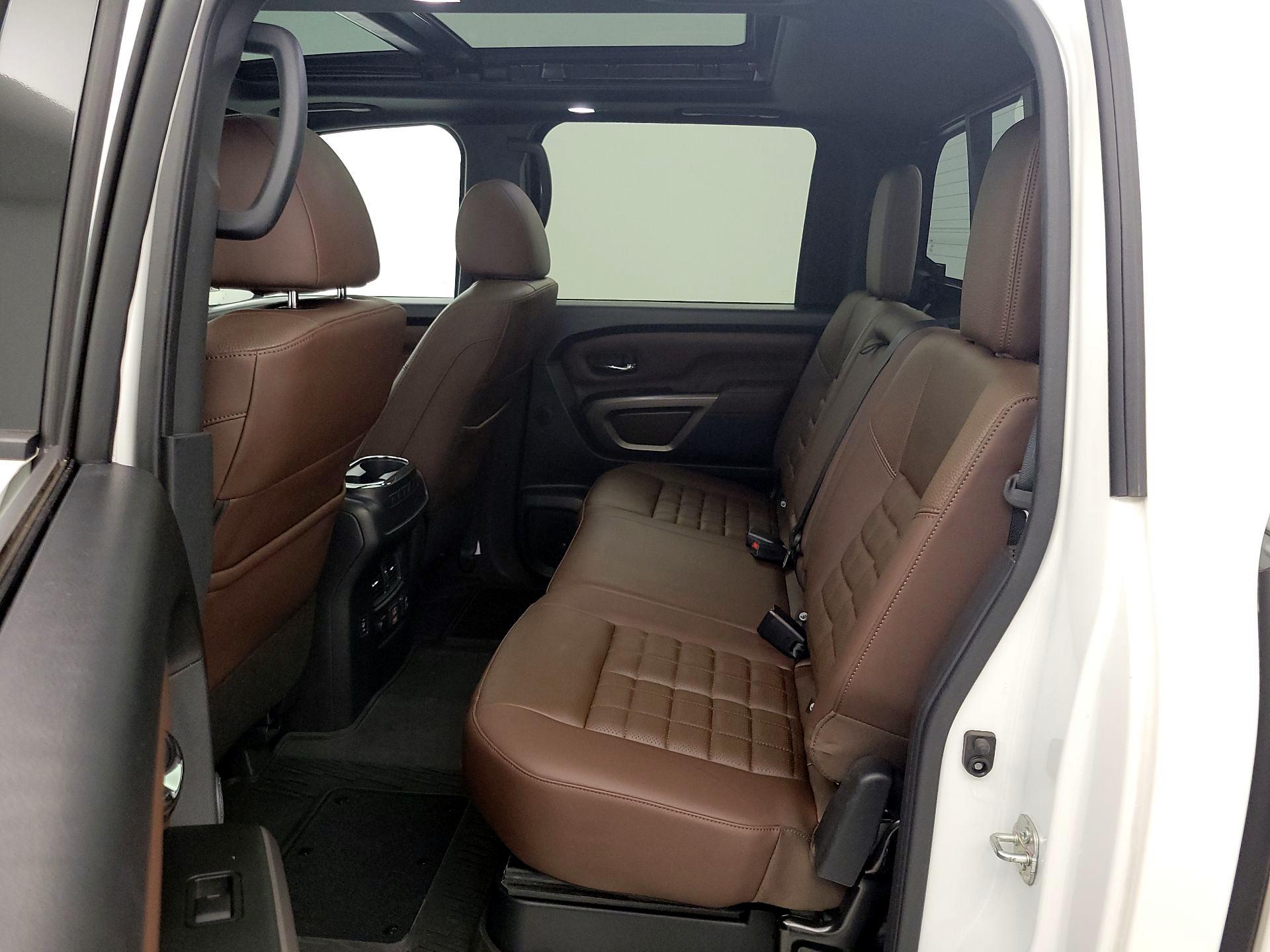 Thumbnail: 2023 Nissan Titan - 20