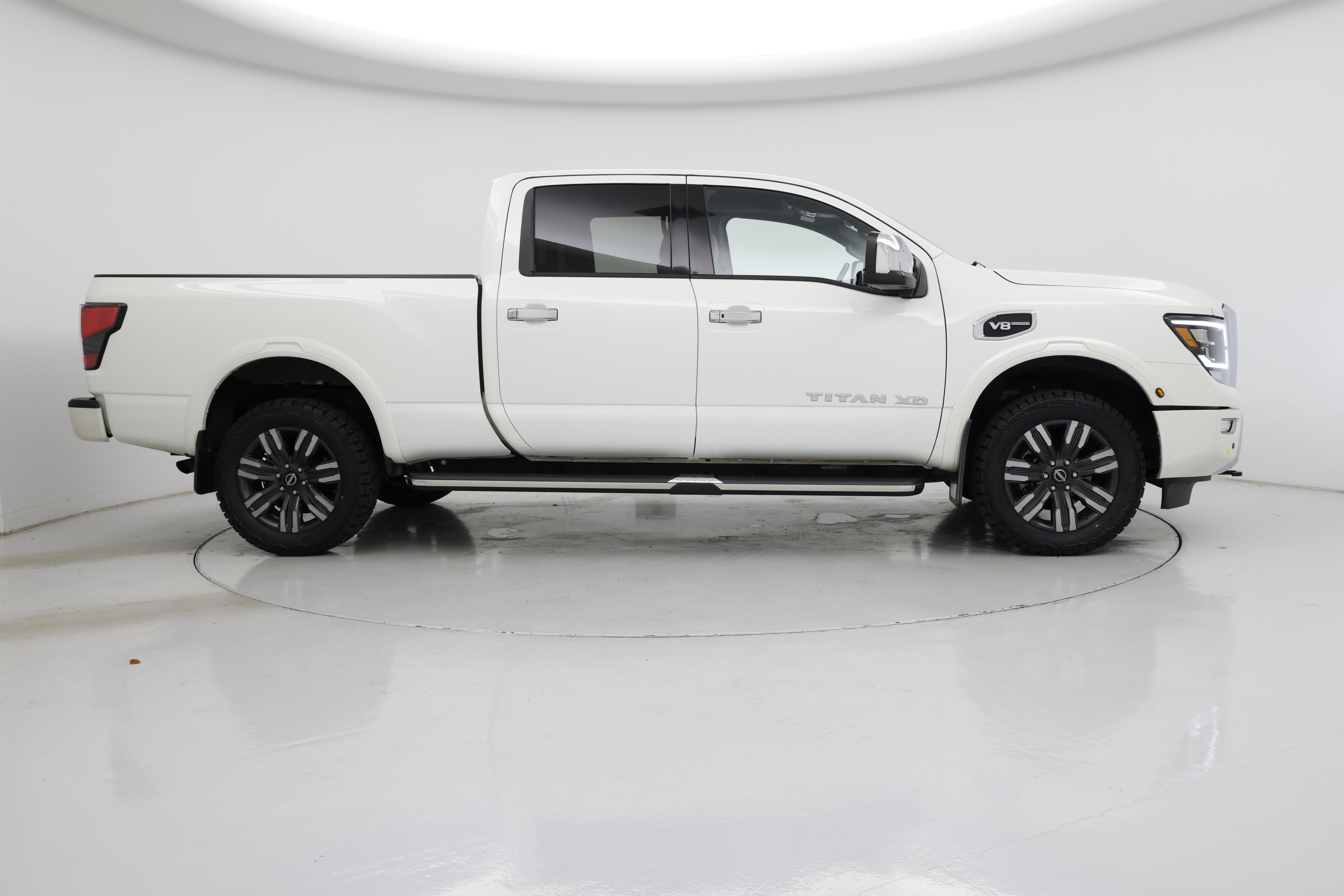 Thumbnail: 2023 Nissan Titan - 7