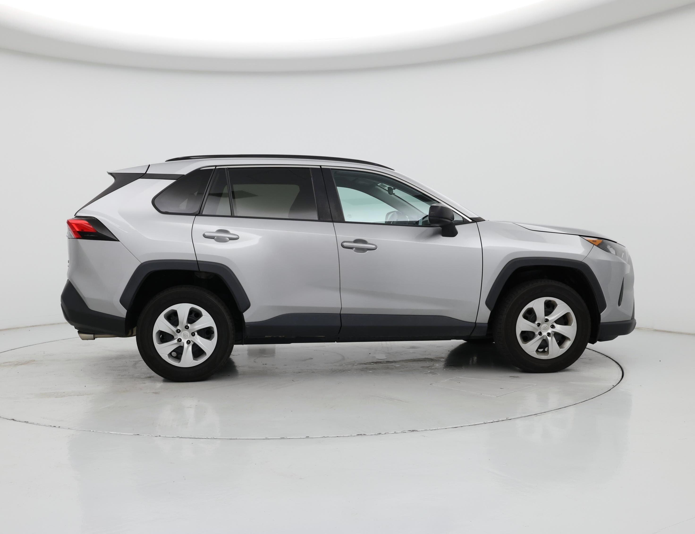 Thumbnail: 2019 Toyota RAV4 - 7