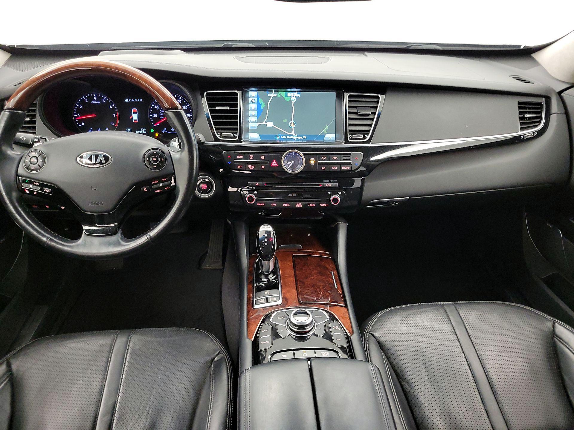 Thumbnail: 2016 Kia K900 - 9