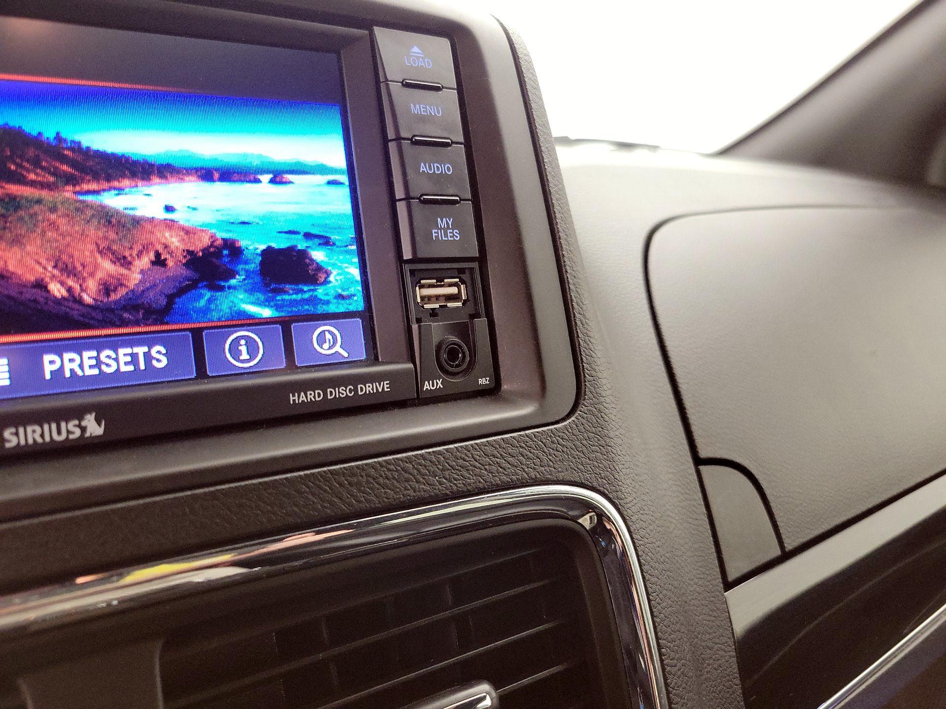 Thumbnail: 2020 Dodge Grand Caravan - 18