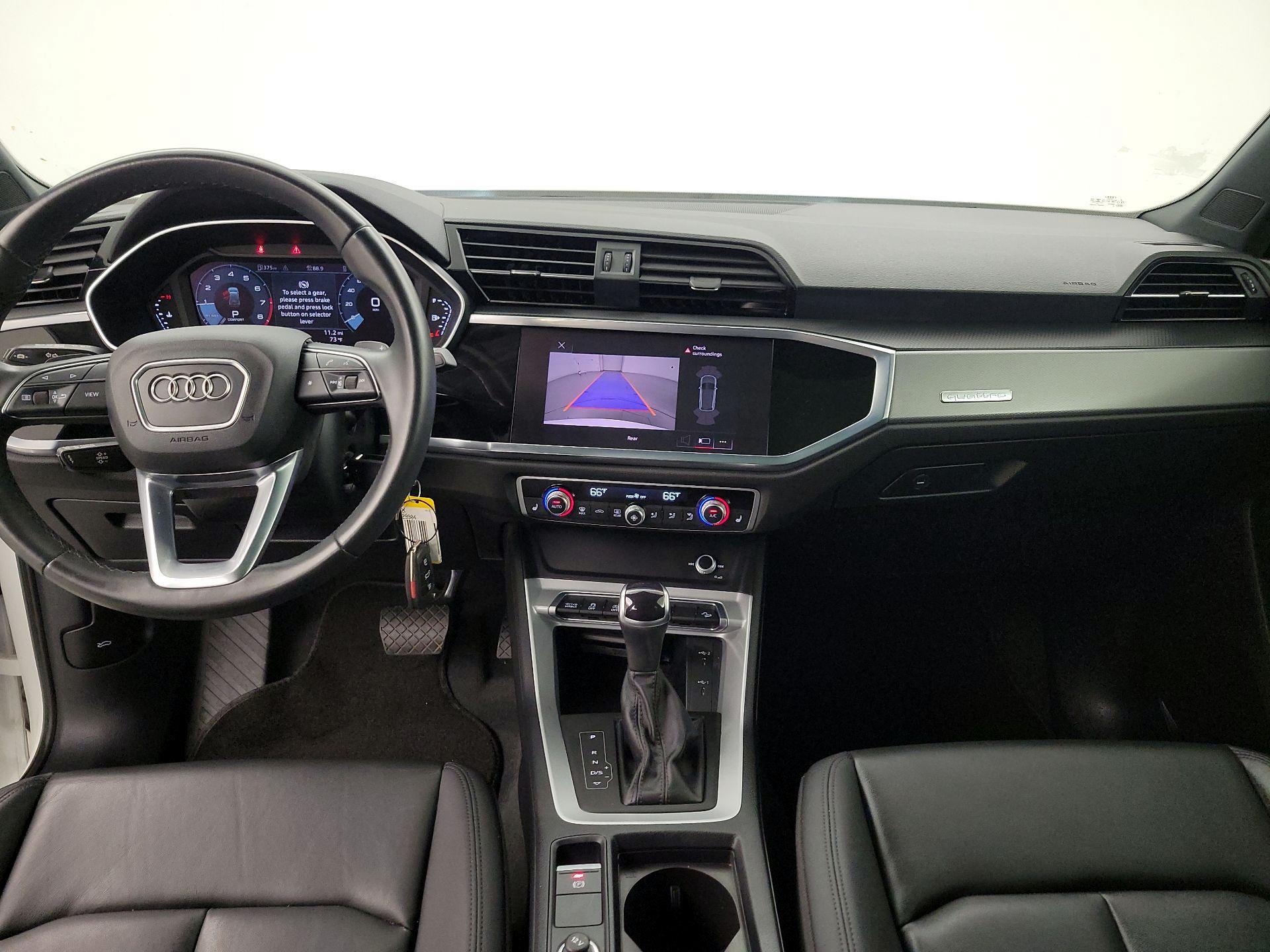 Thumbnail: 2022 Audi Q3 - 9