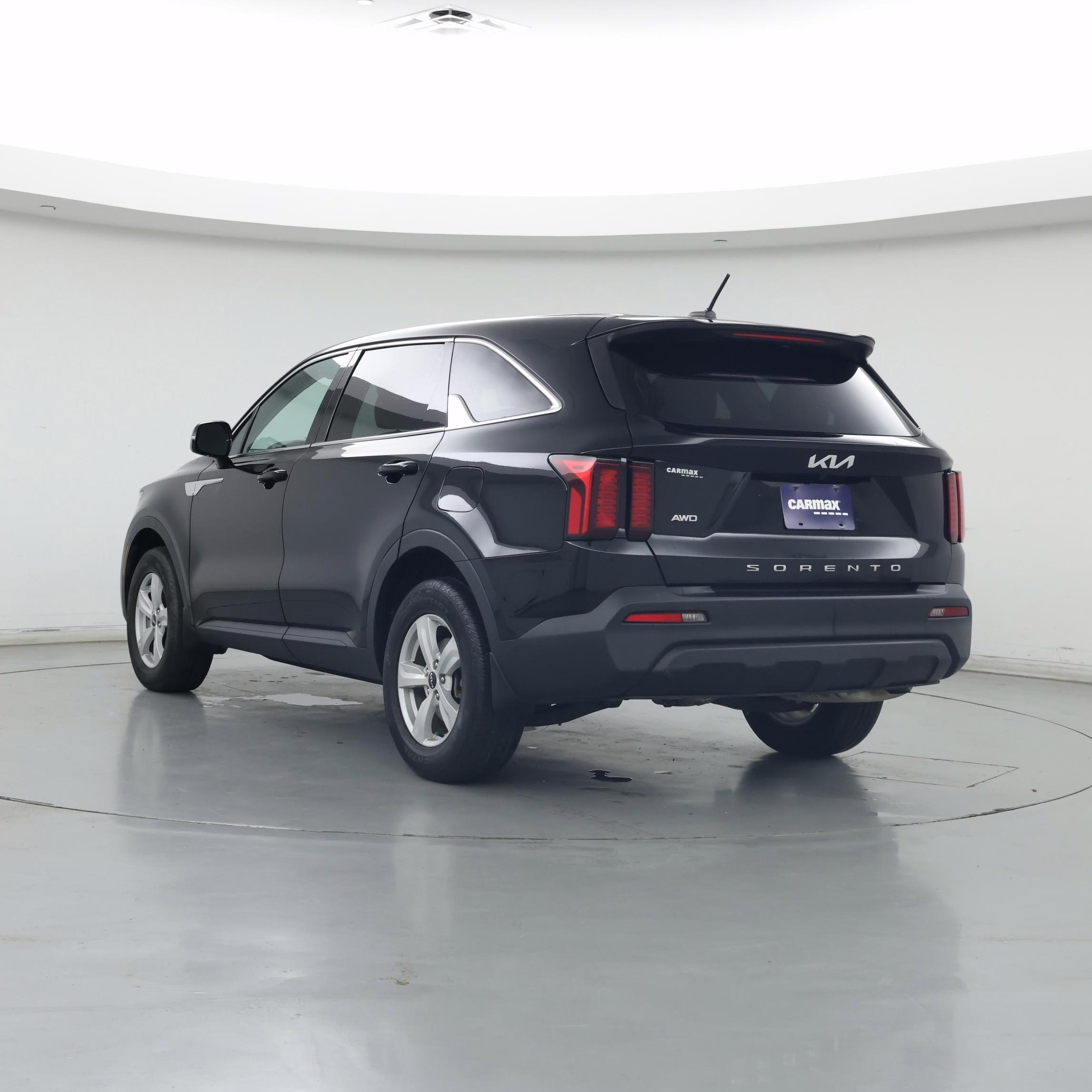 Thumbnail: 2022 Kia Sorento - 2
