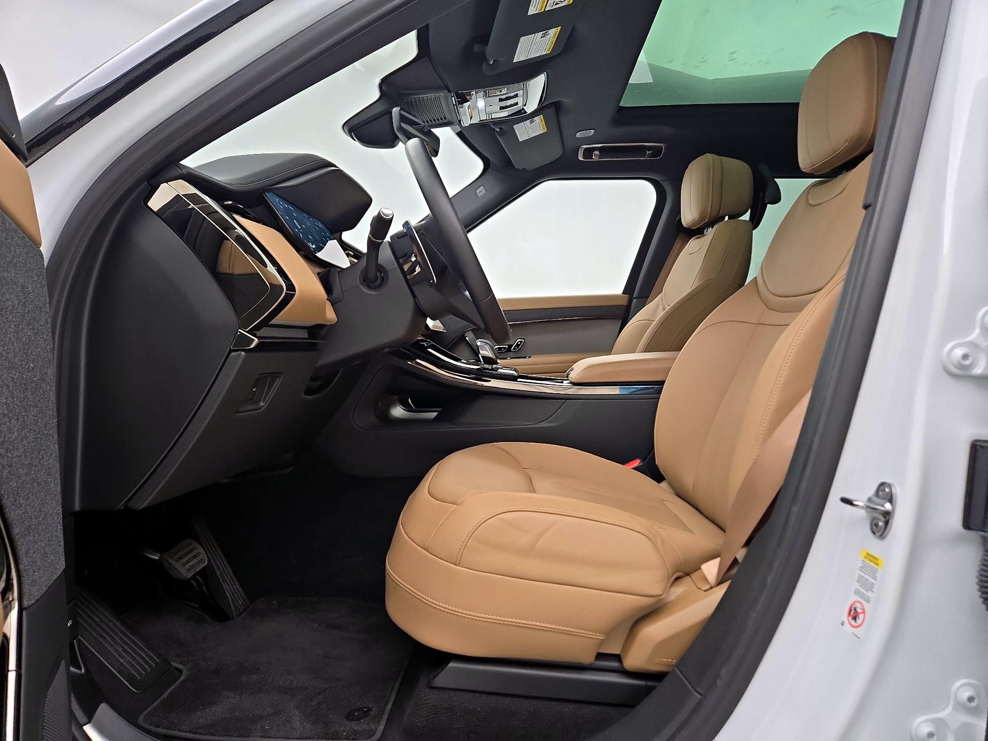 Thumbnail: 2024 Land Rover Range Rover Sport - 11