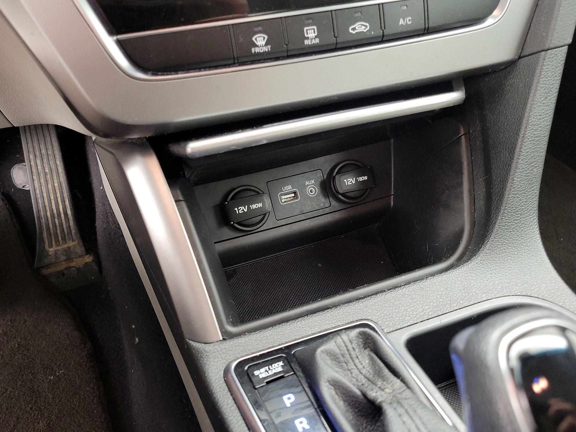 Thumbnail: 2016 Hyundai Sonata - 17
