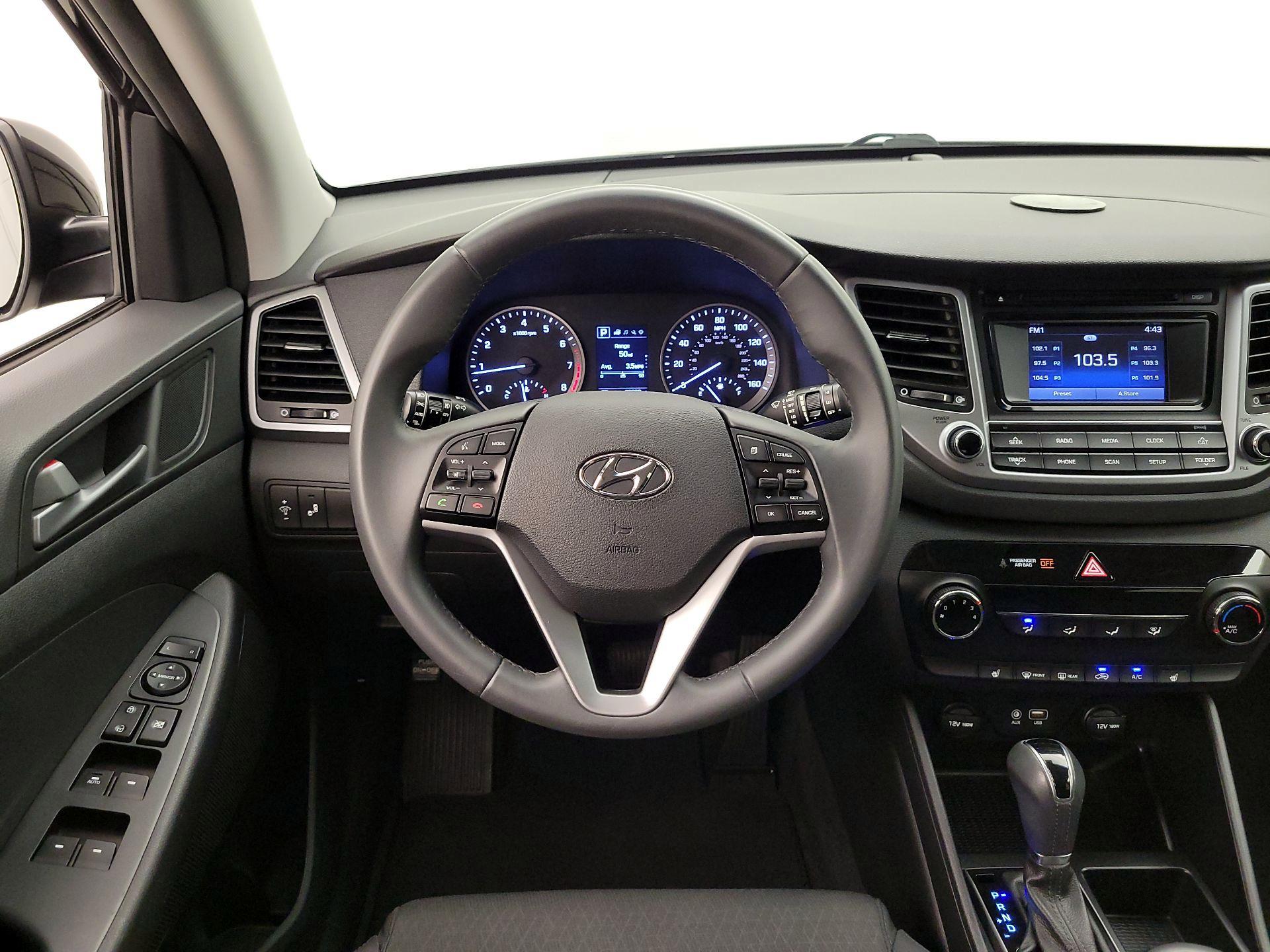 Thumbnail: 2017 Hyundai Tucson - 10