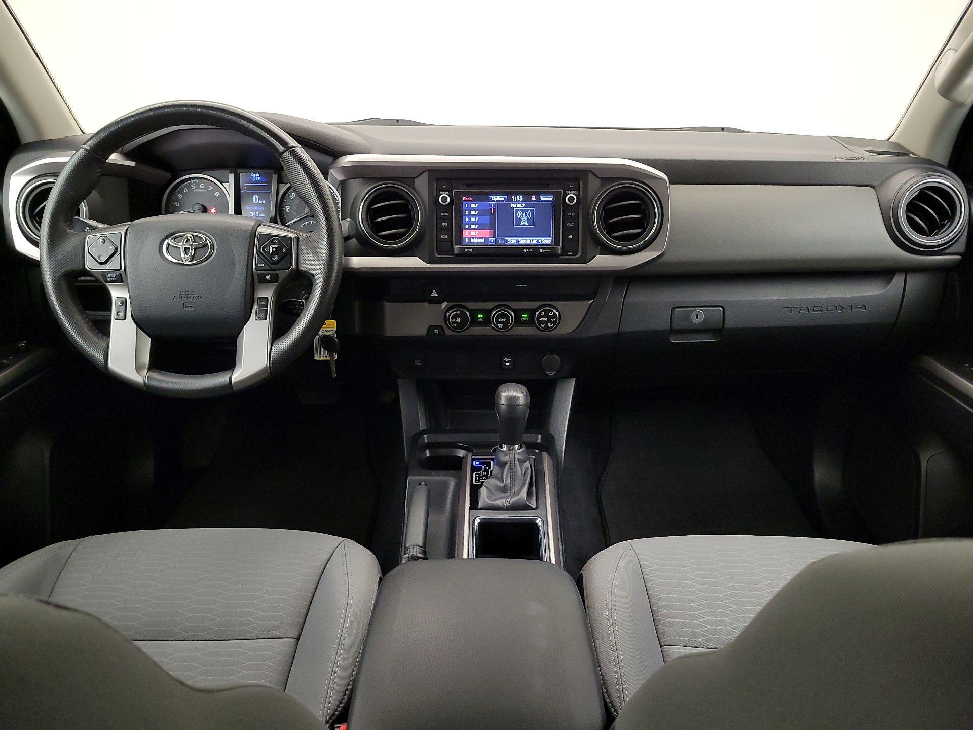 Thumbnail: 2019 Toyota Tacoma - 9