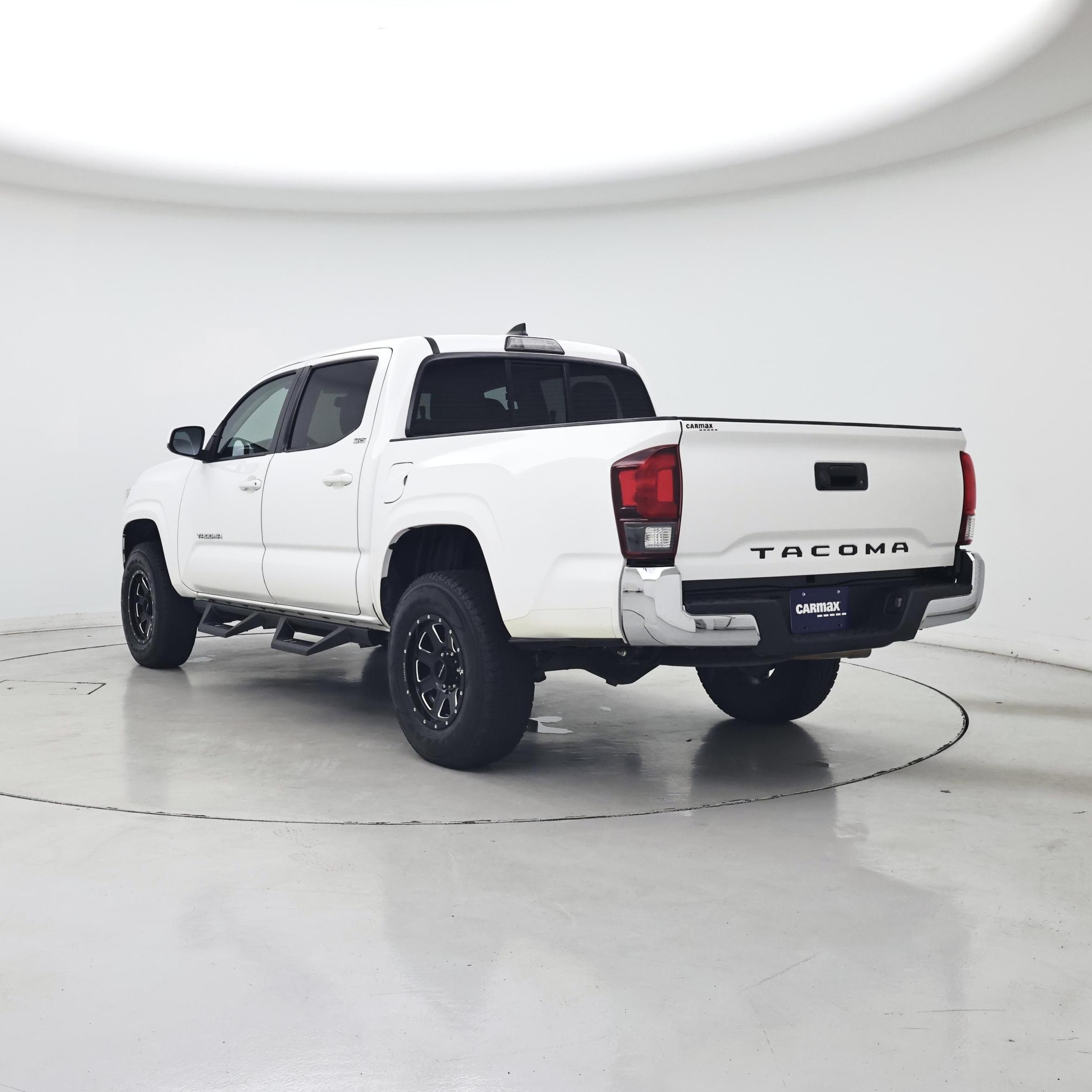 Thumbnail: 2019 Toyota Tacoma - 2