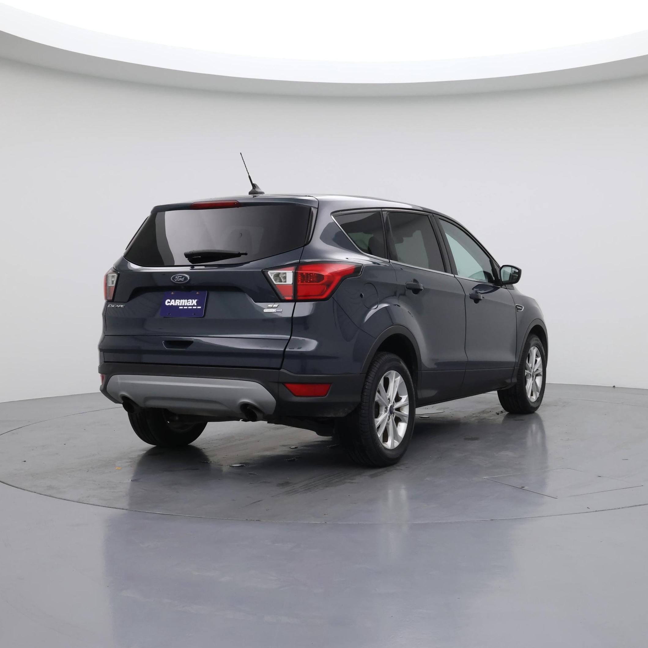 Thumbnail: 2019 Ford Escape - 8