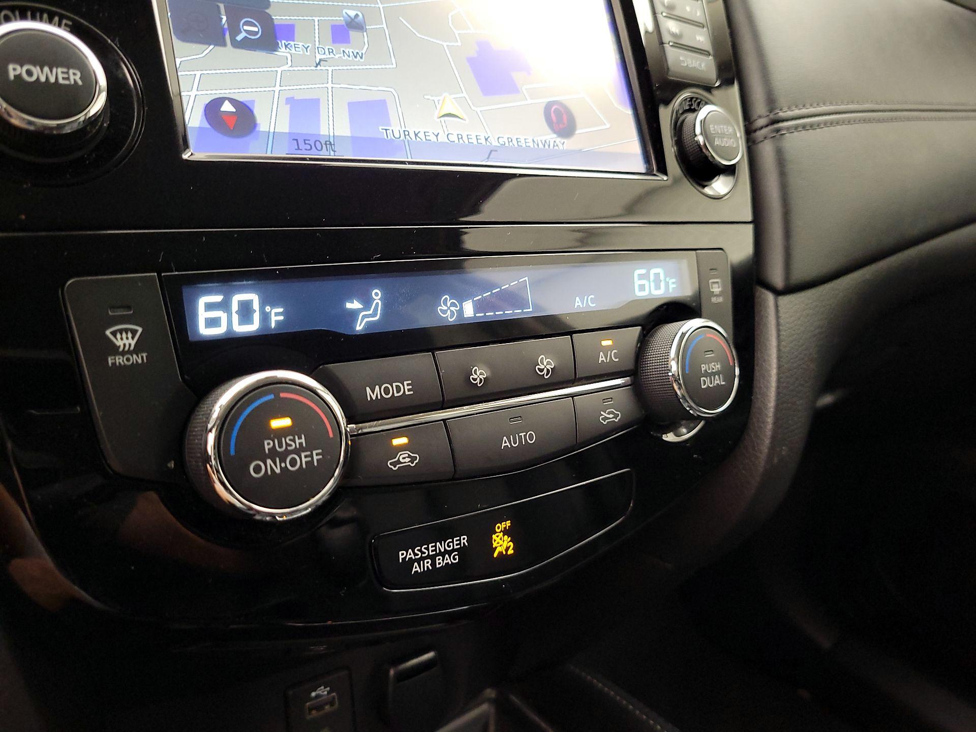 Thumbnail: 2017 Nissan Rogue - 17