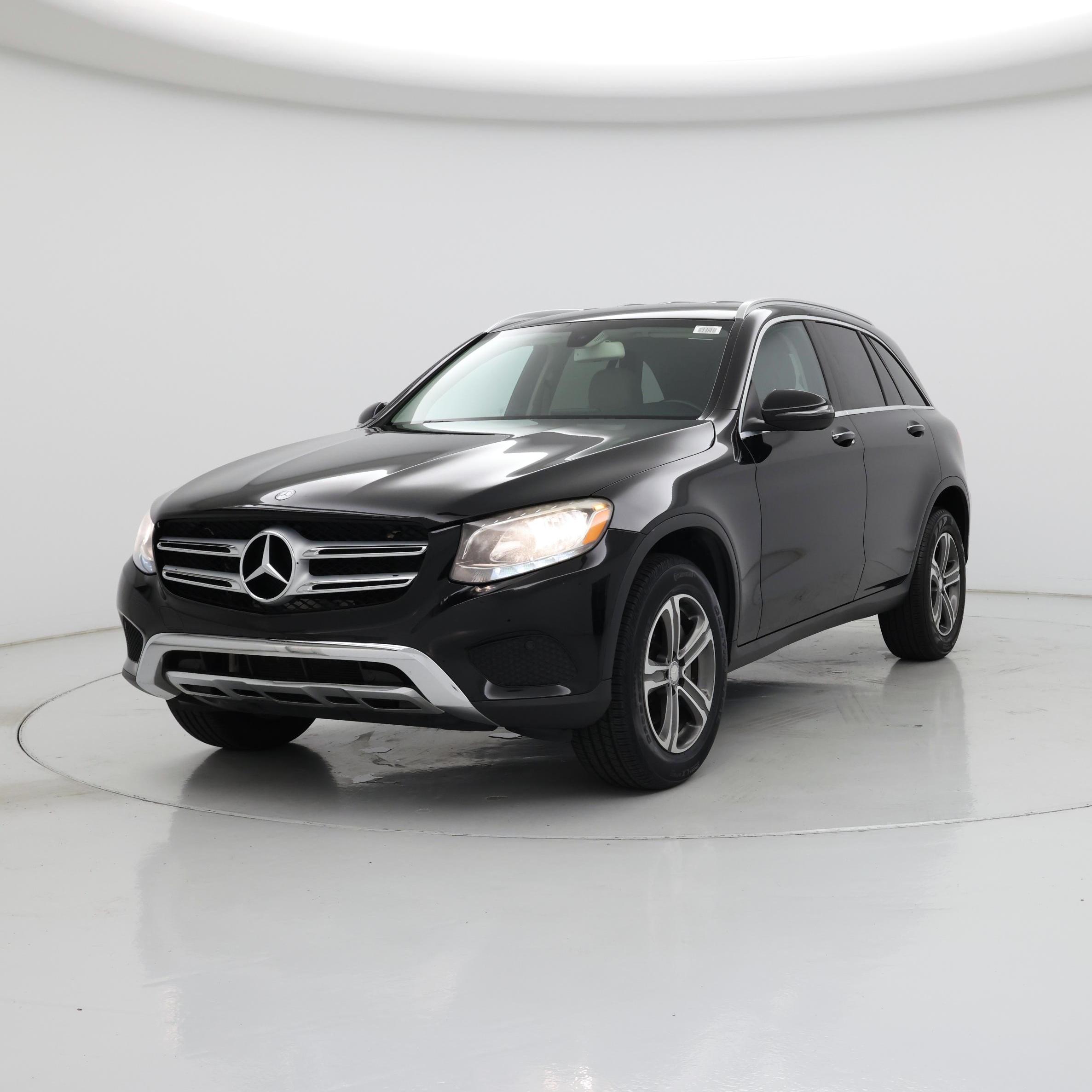Thumbnail: 2016 Mercedes-Benz GLC - 4