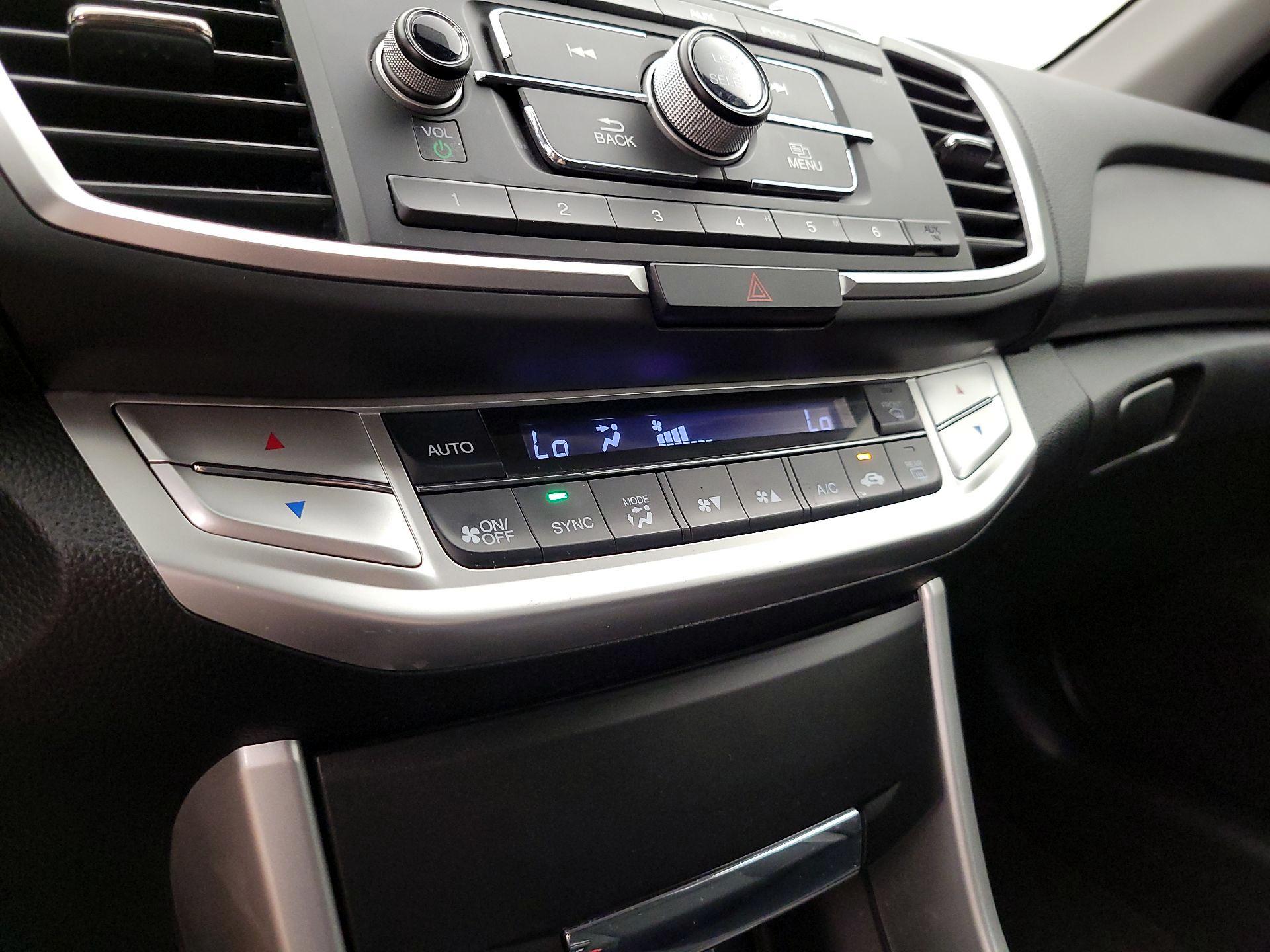 Thumbnail: 2014 Honda Accord - 16