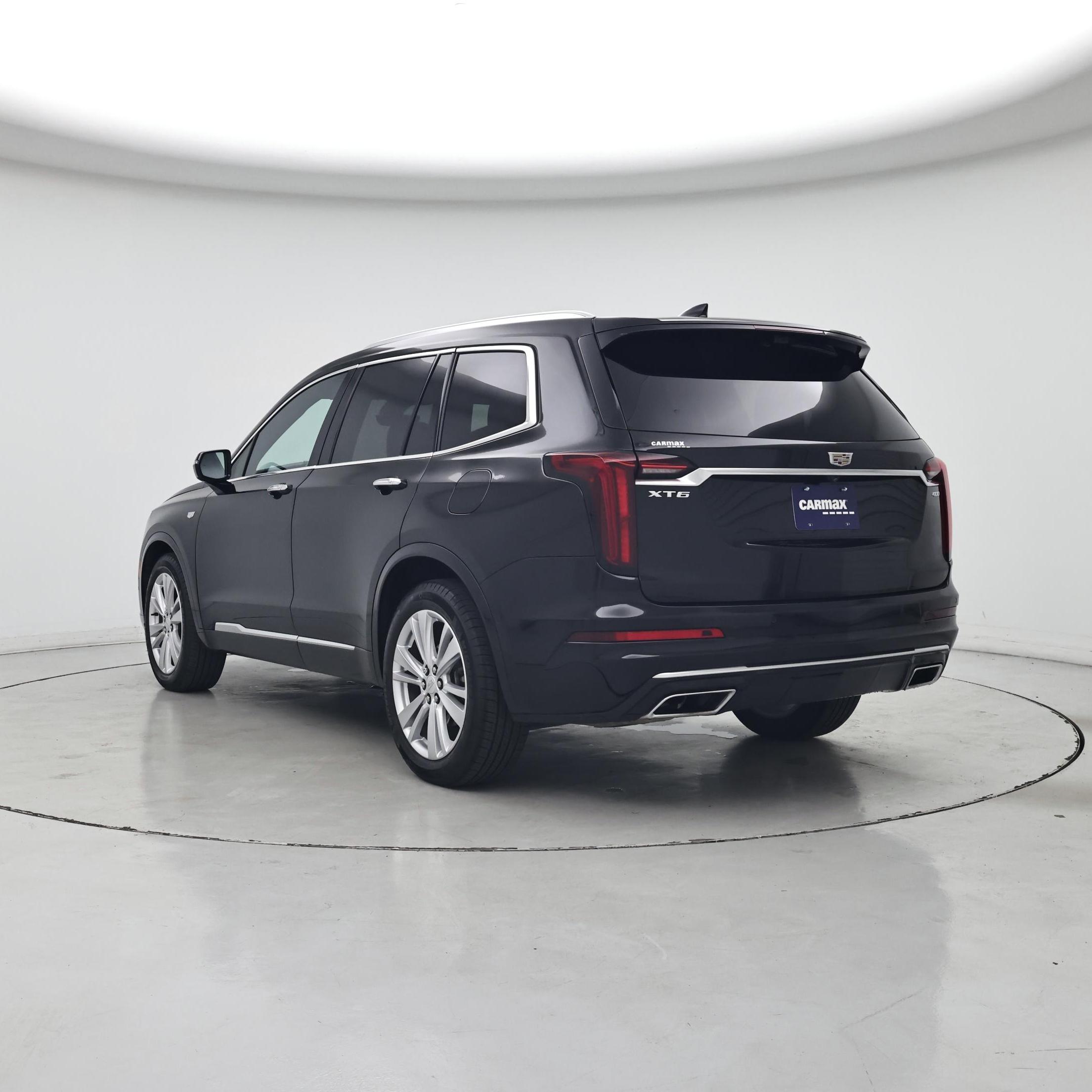 Thumbnail: 2022 Cadillac XT6 - 2