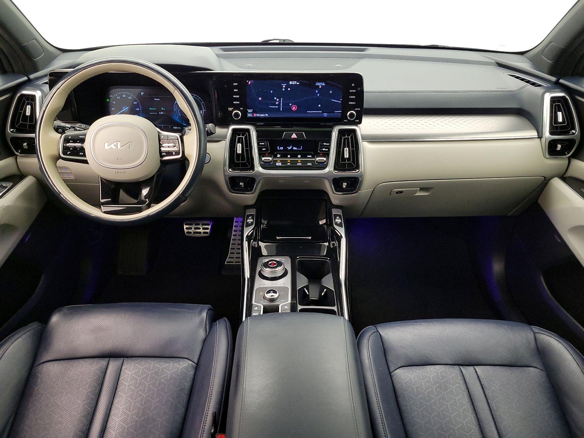 Thumbnail: 2022 Kia Sorento - 9