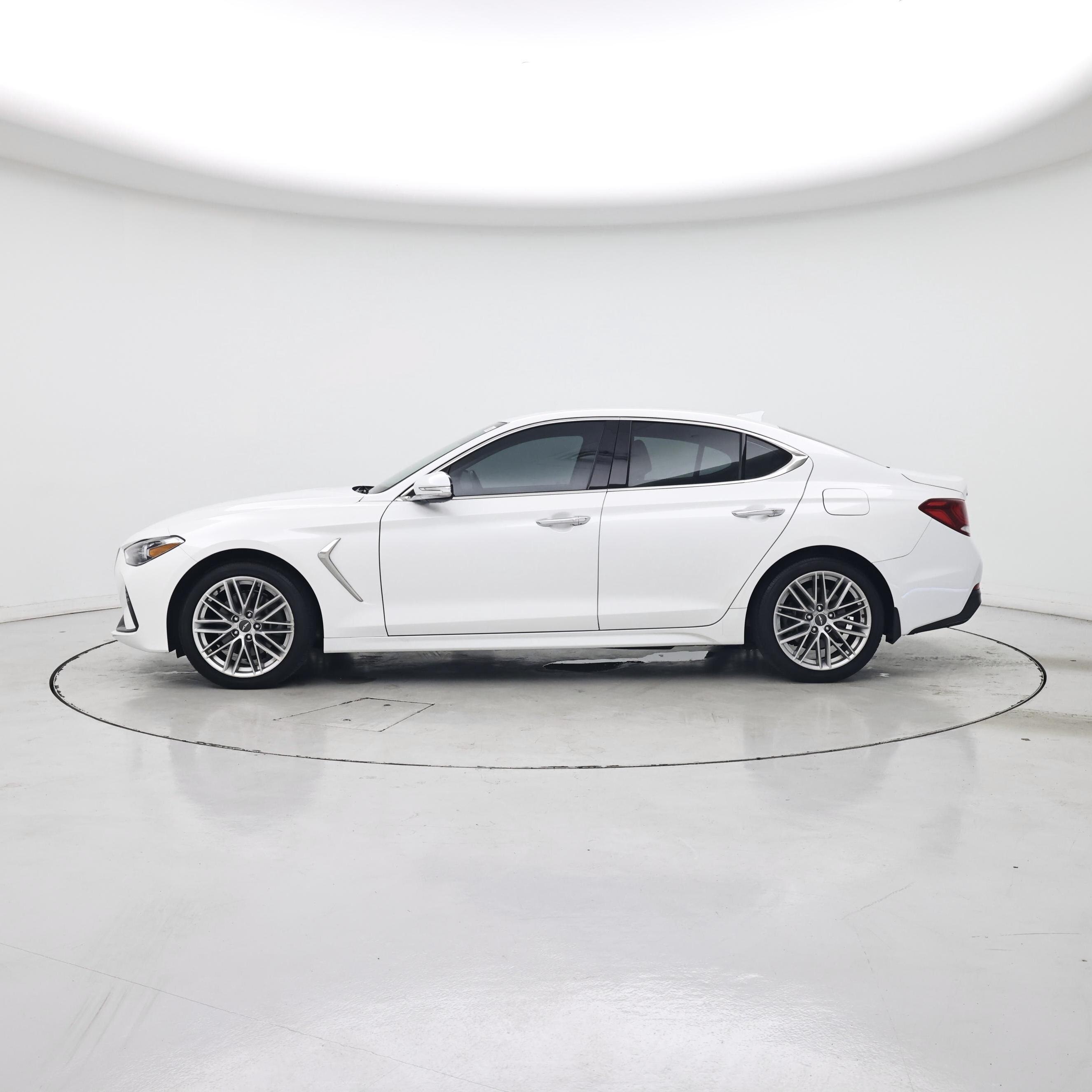 Thumbnail: 2021 Genesis G70 - 3