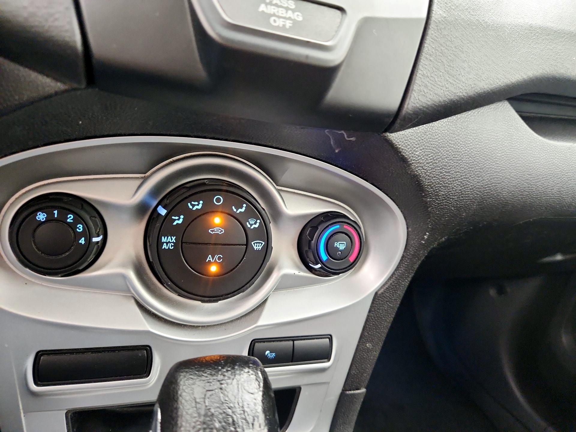 Thumbnail: 2017 Ford Fiesta - 14