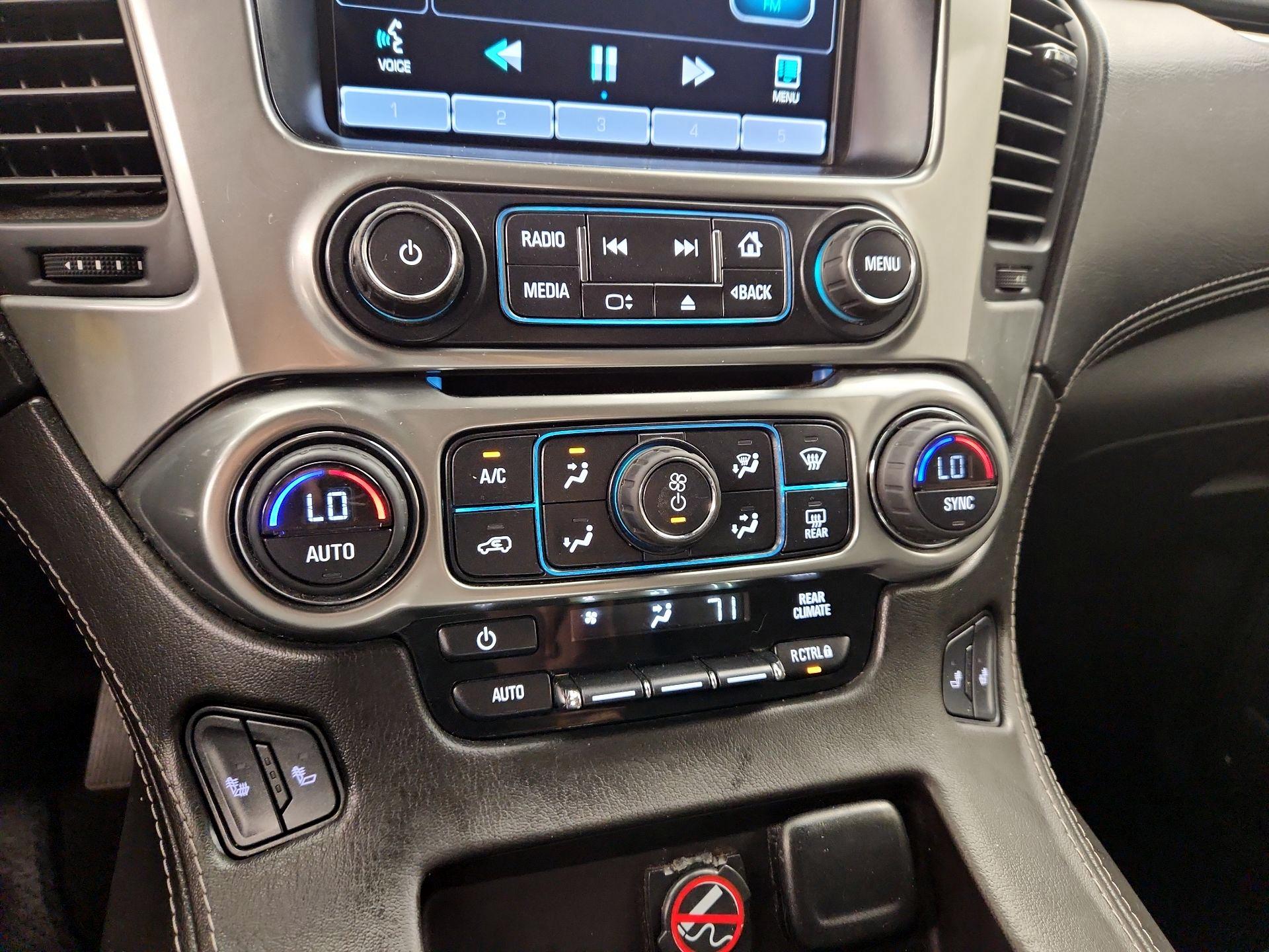 Thumbnail: 2015 Chevrolet Tahoe - 17