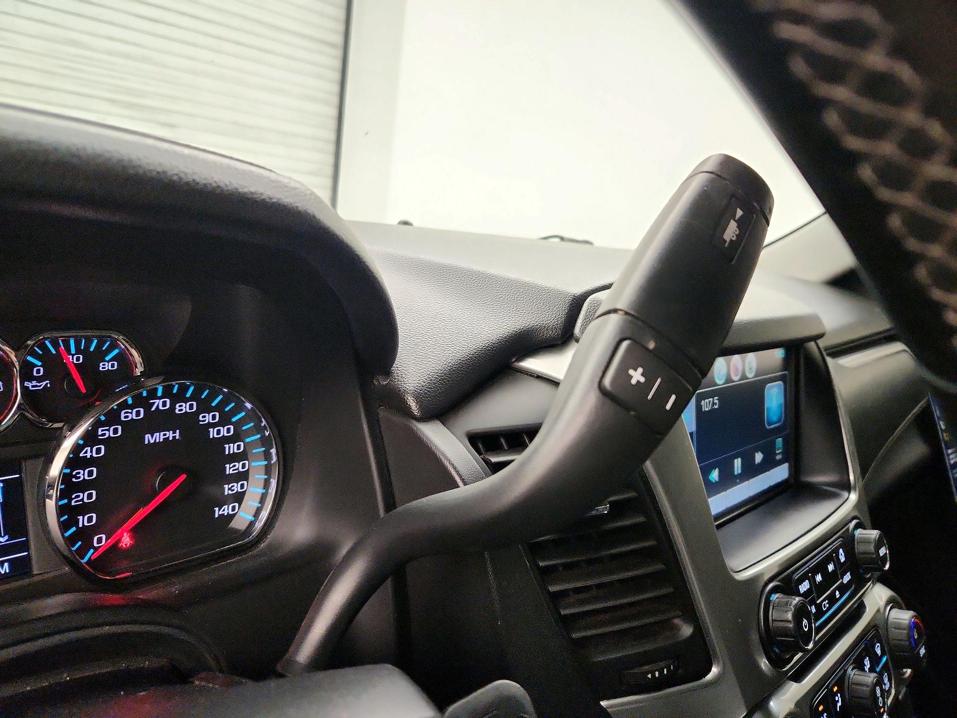 Thumbnail: 2015 Chevrolet Tahoe - 18