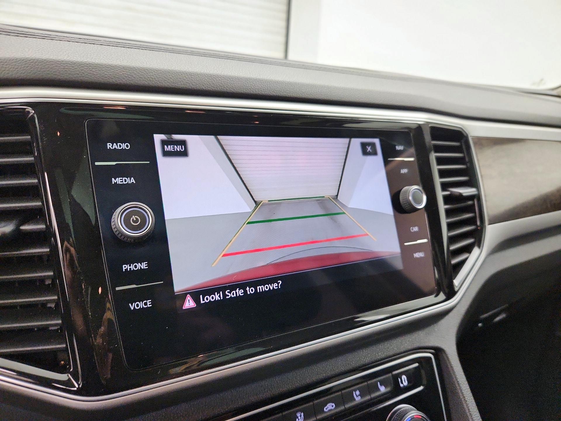 Thumbnail: 2019 Volkswagen Atlas - 15