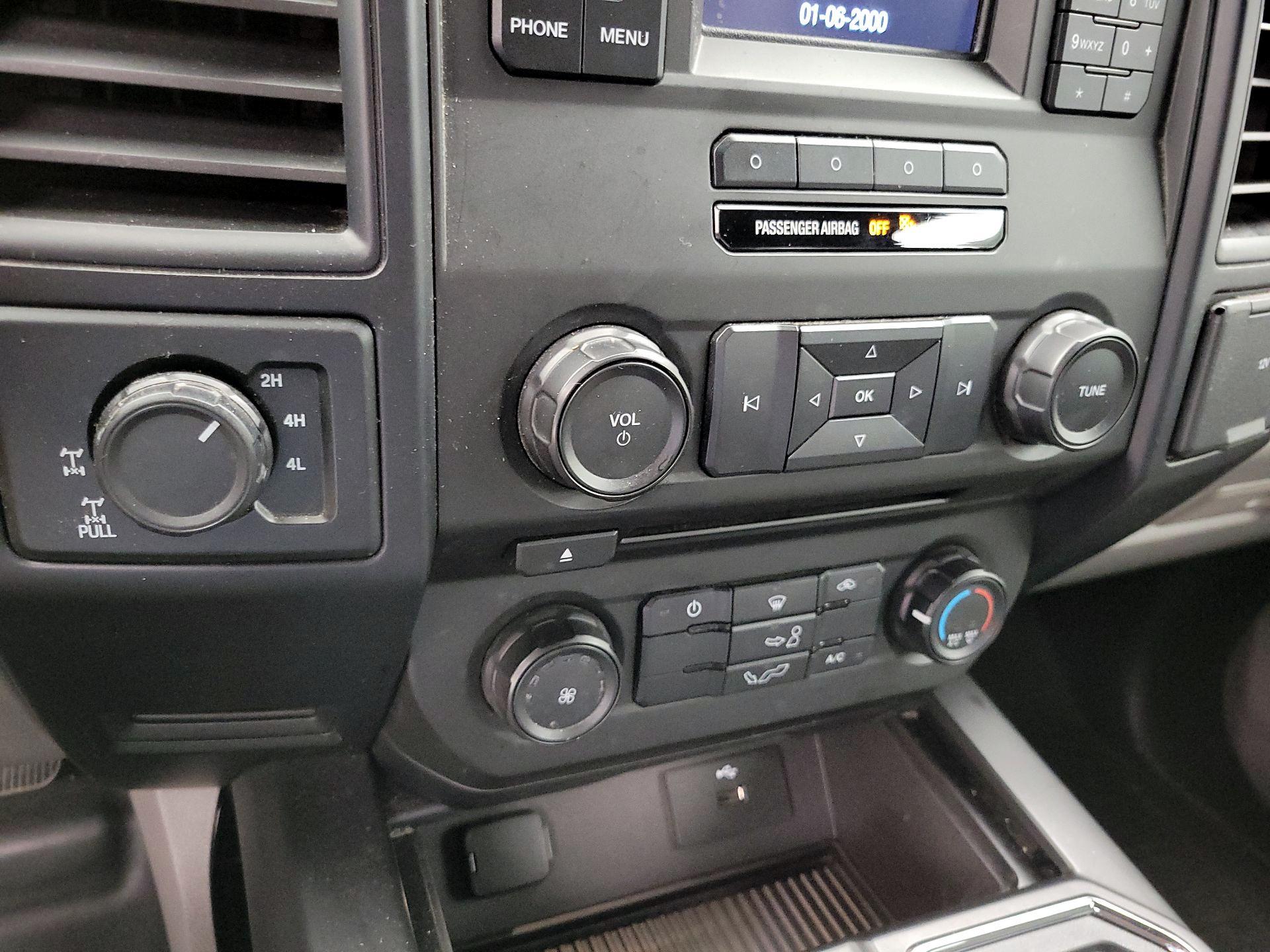 Thumbnail: 2016 Ford F-150 - 16