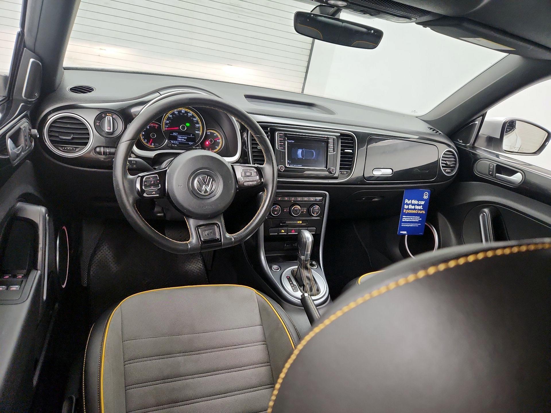 Thumbnail: 2017 Volkswagen Beetle - 9