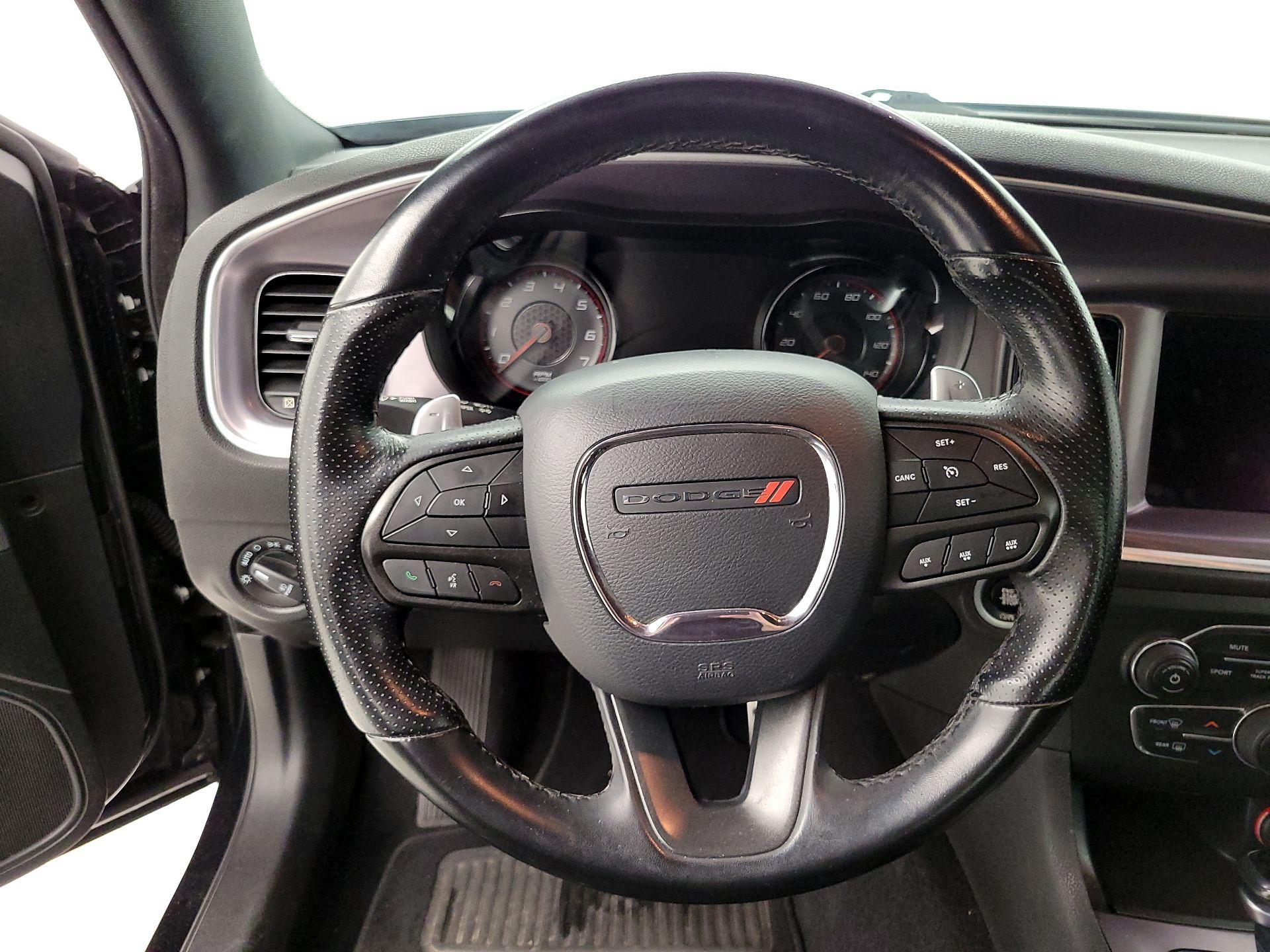 Thumbnail: 2020 Dodge Charger - 10
