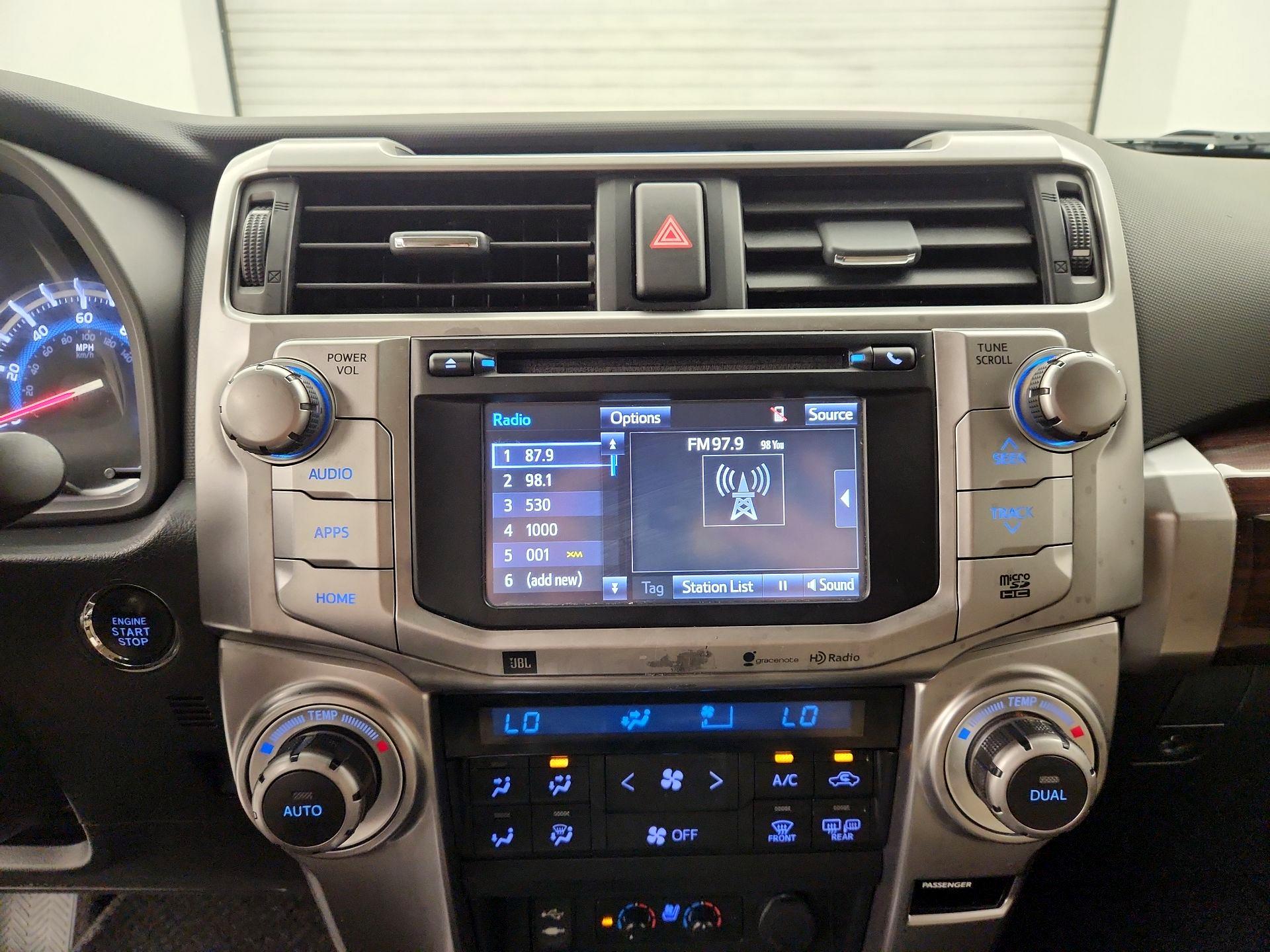 Thumbnail: 2014 Toyota 4Runner - 15