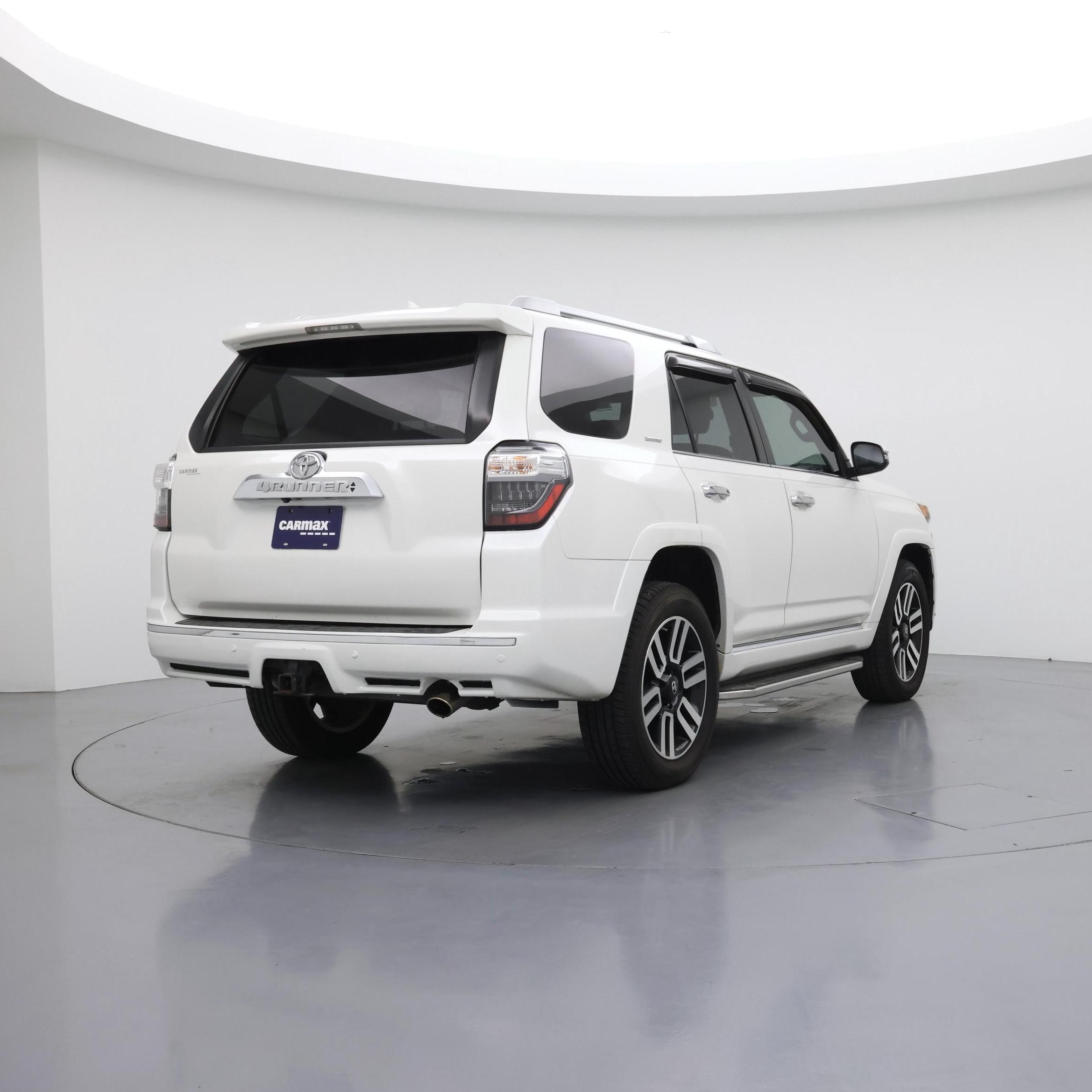 Thumbnail: 2014 Toyota 4Runner - 8
