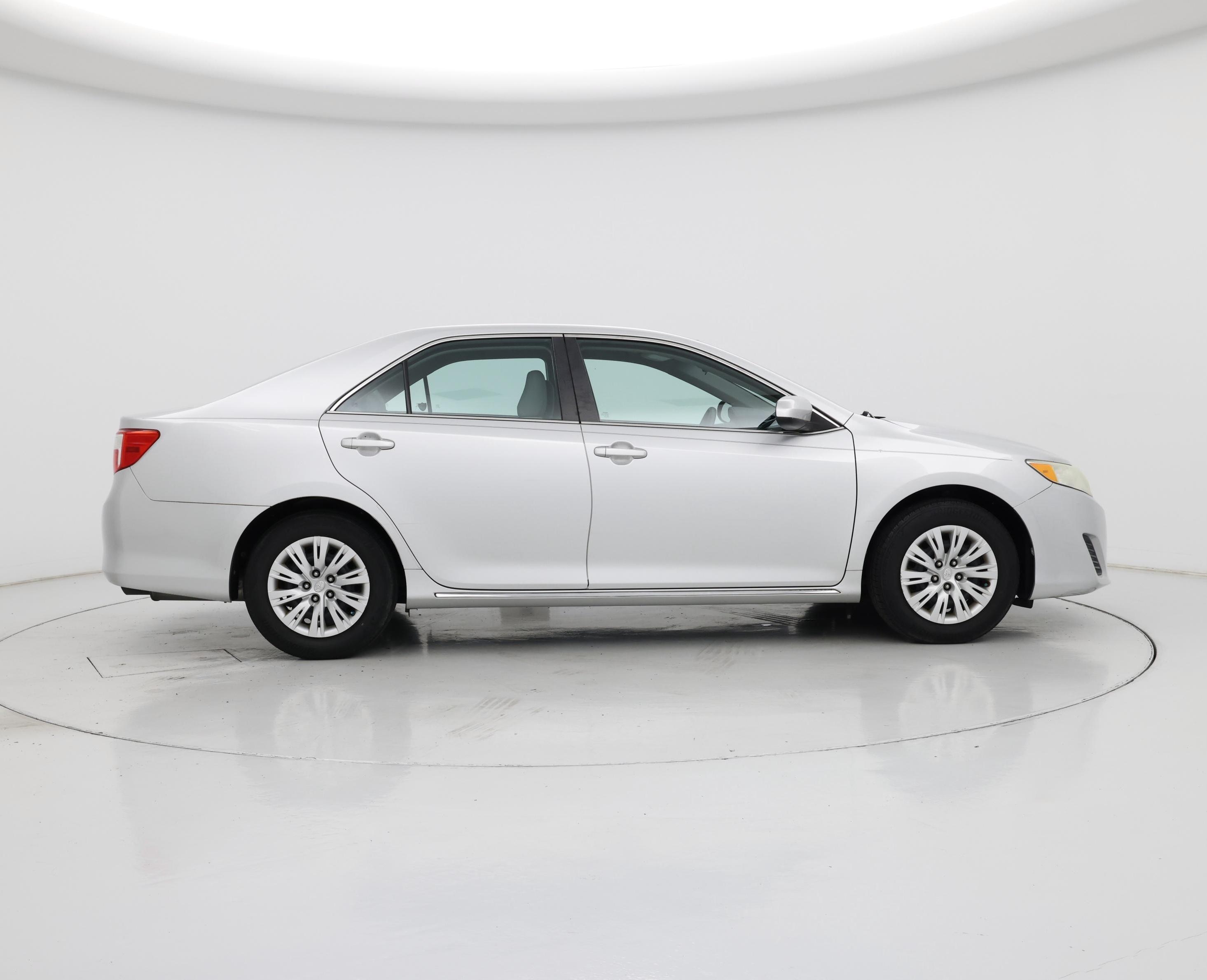 Thumbnail: 2014 Toyota Camry - 7