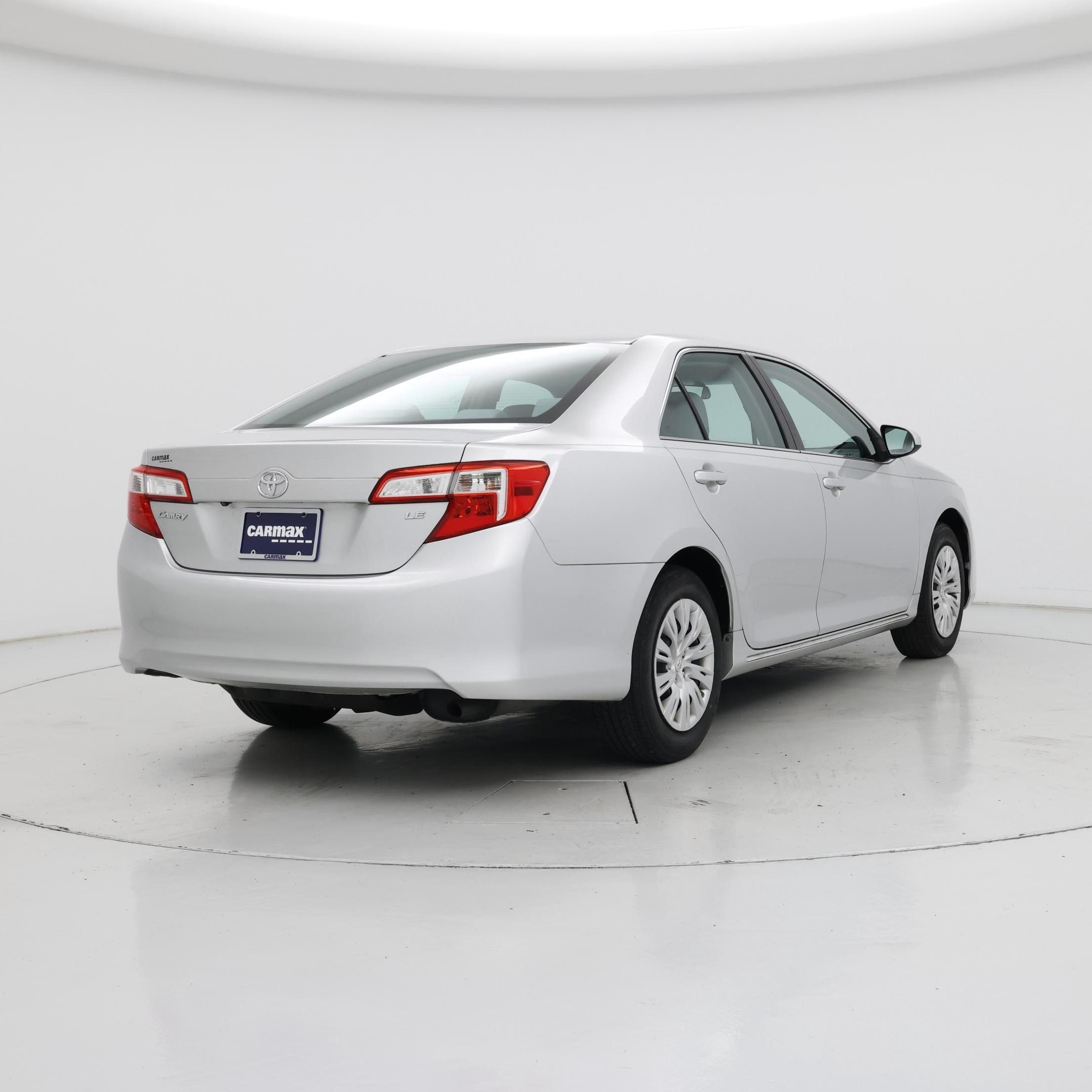 Thumbnail: 2014 Toyota Camry - 8