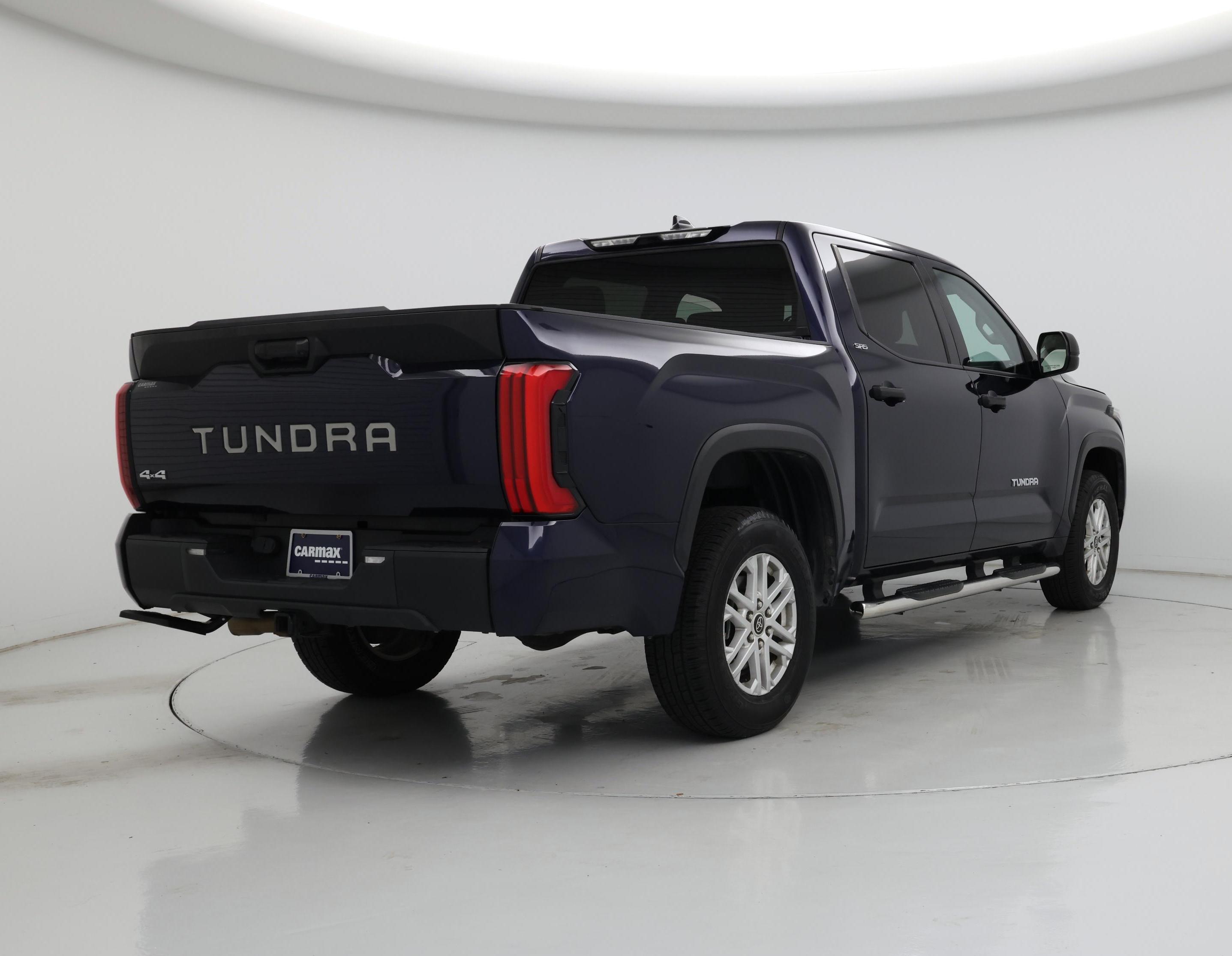 Thumbnail: 2022 Toyota Tundra - 8