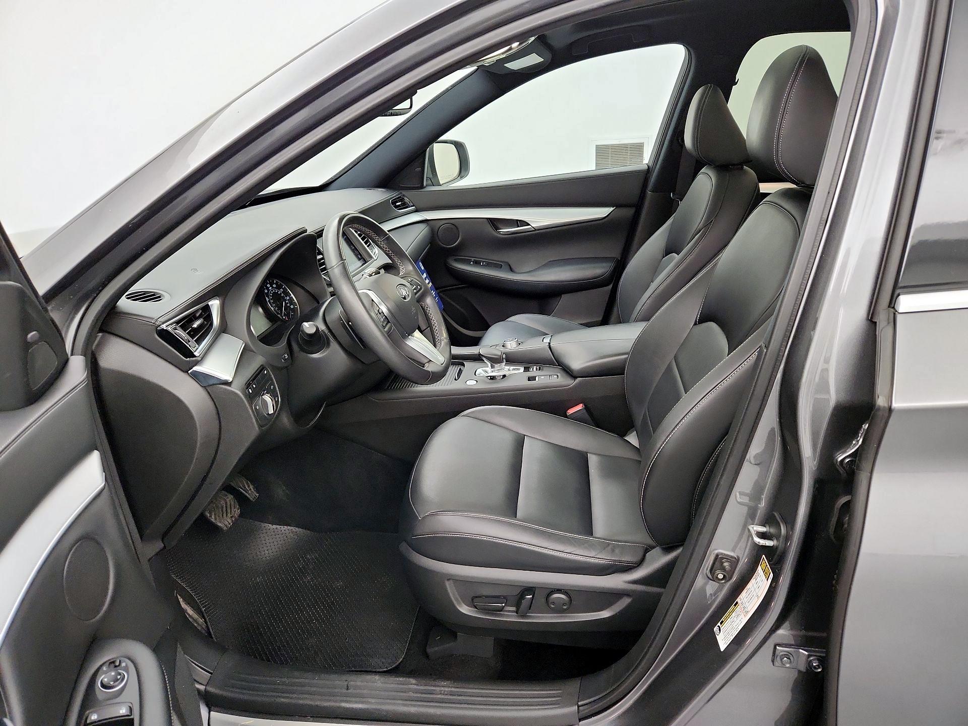 Thumbnail: 2020 INFINITI QX50 - 11