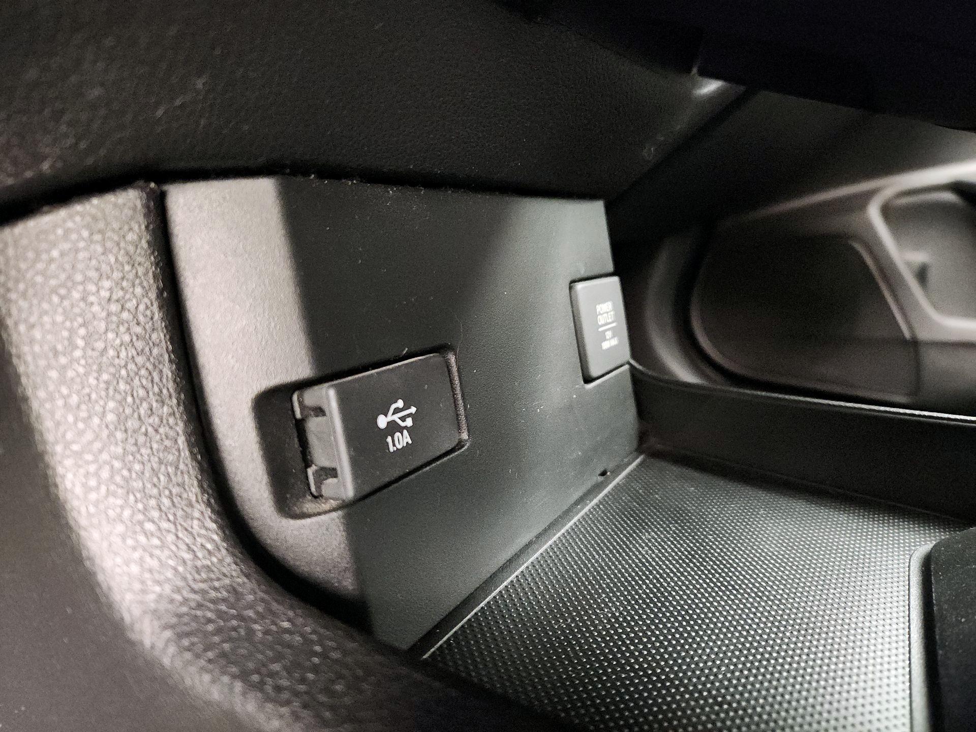 Thumbnail: 2018 Honda Civic - 18