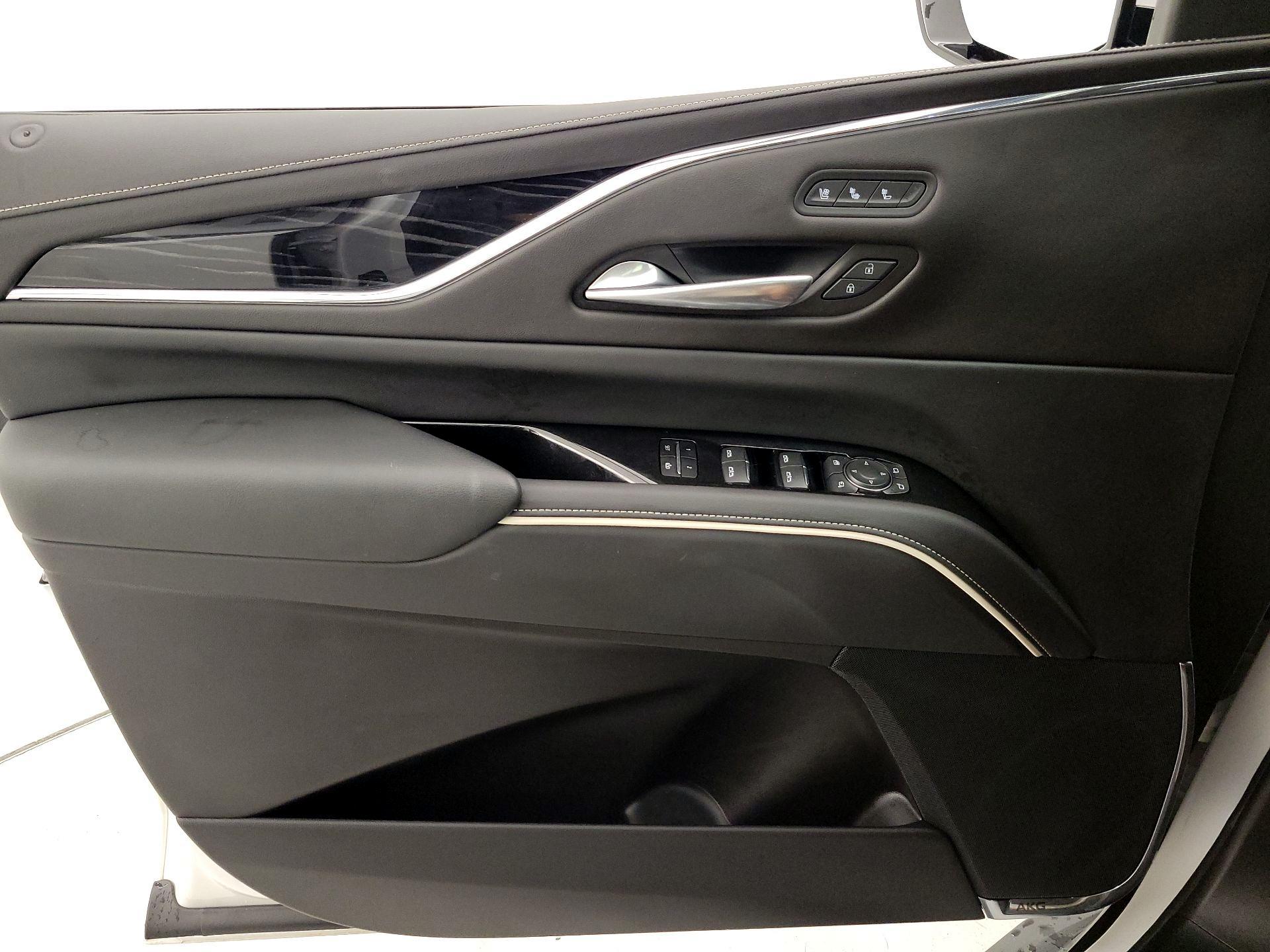 Thumbnail: 2024 Cadillac Escalade - 12