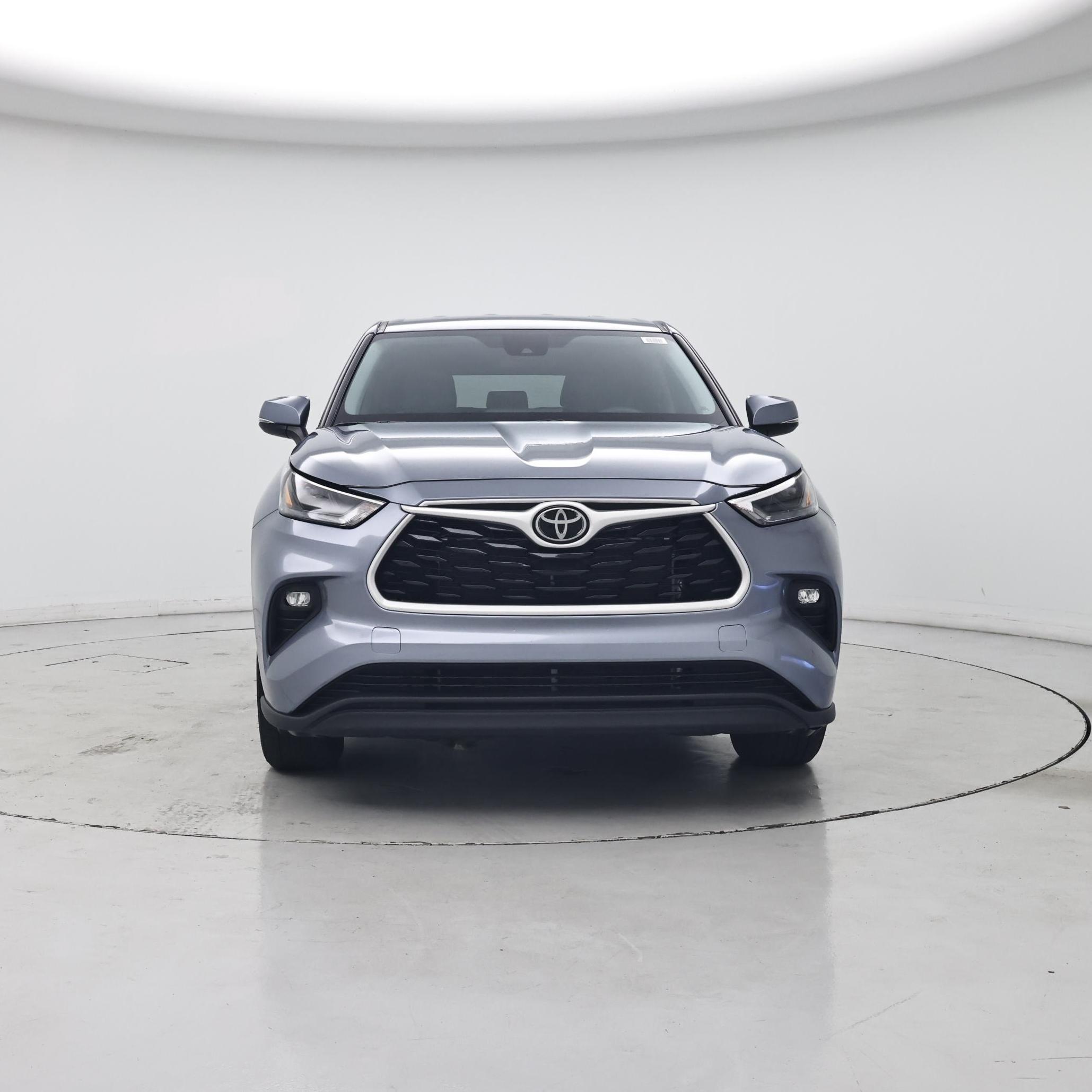 Thumbnail: 2023 Toyota Highlander - 5