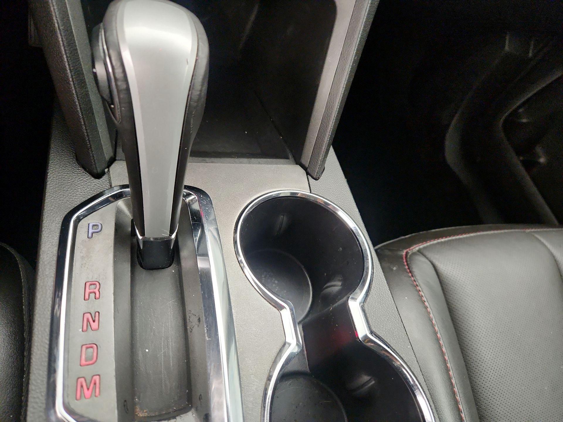 Thumbnail: 2014 GMC Terrain - 17