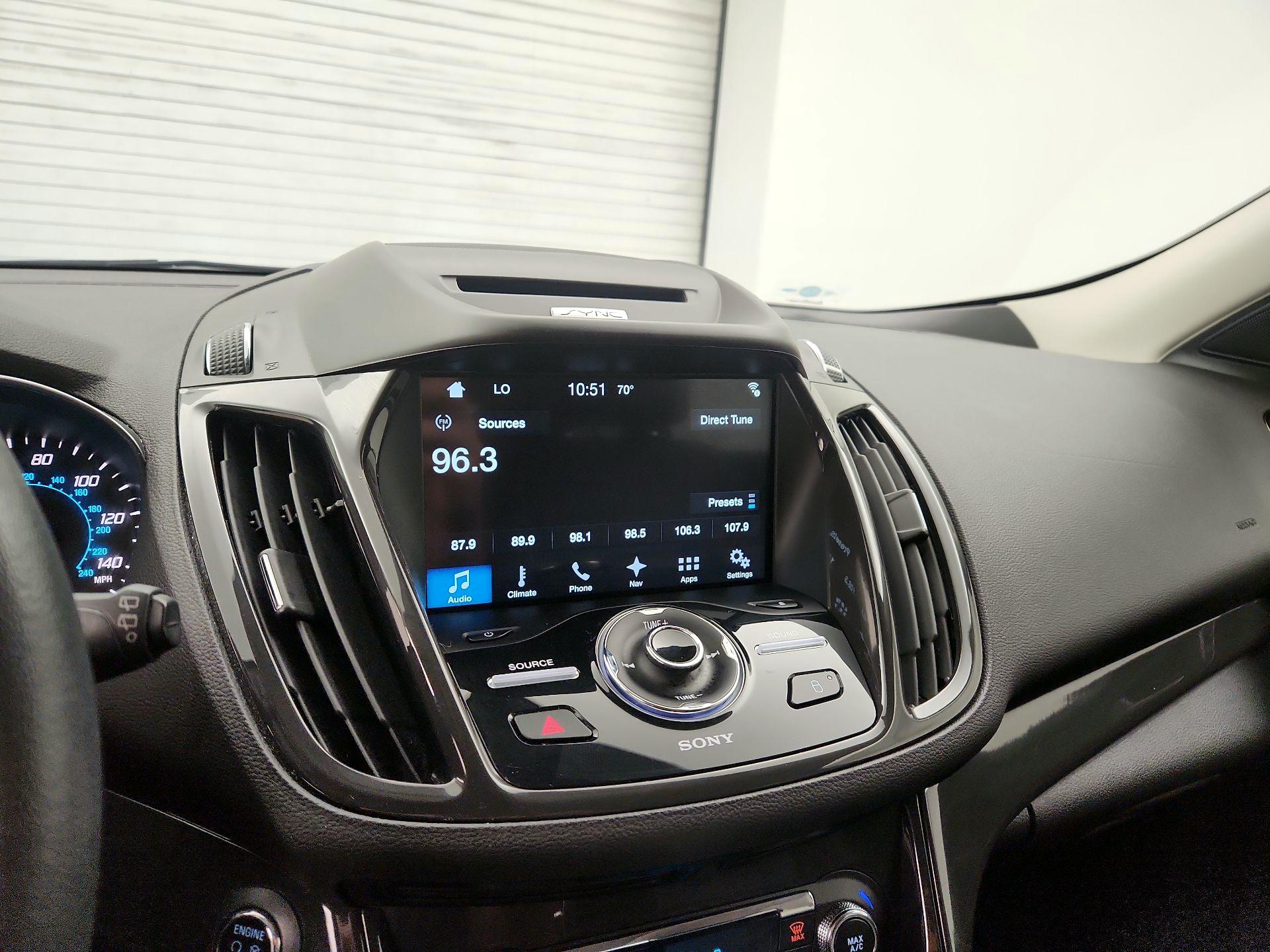 Thumbnail: 2016 Ford Escape - 15