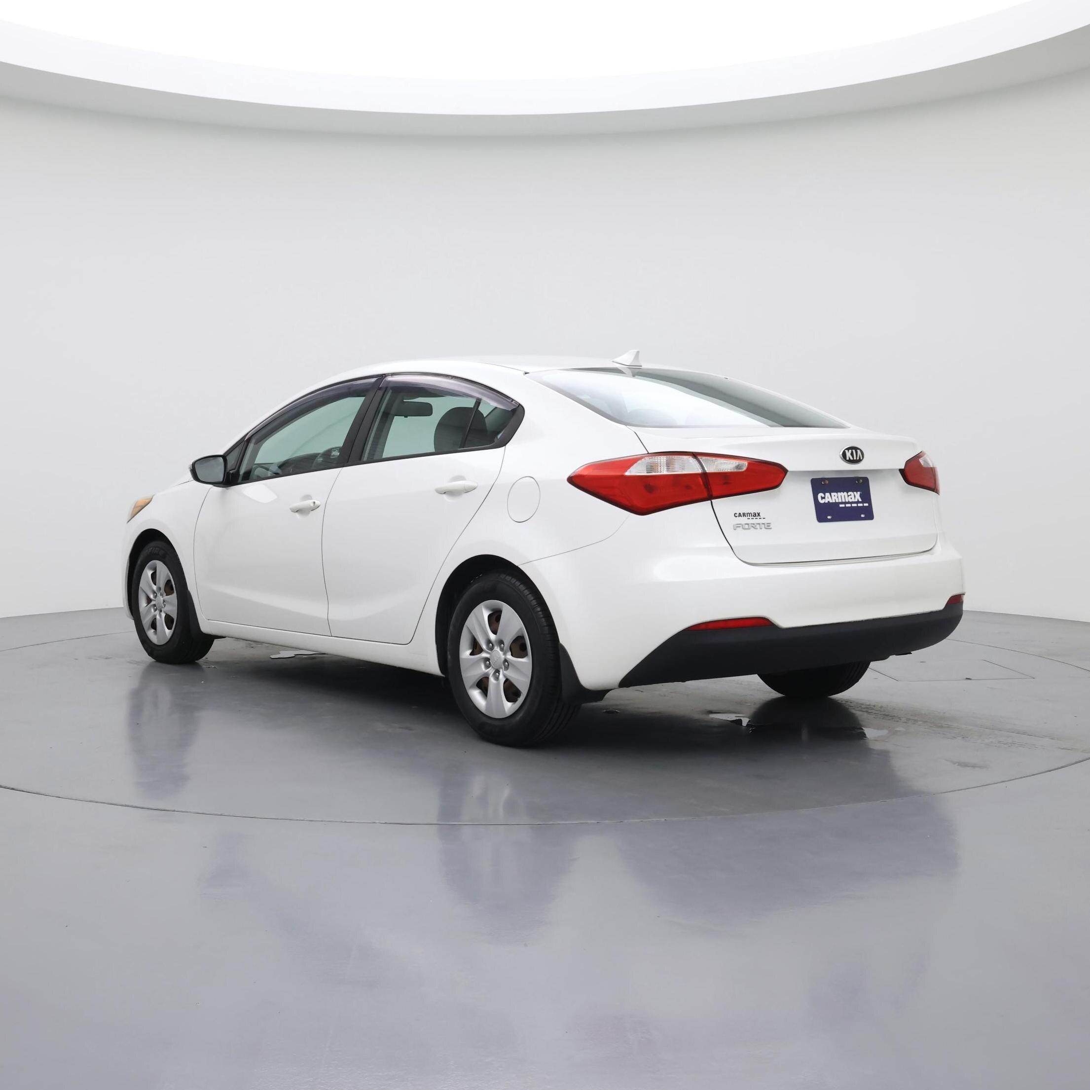 Thumbnail: 2015 Kia Forte - 2