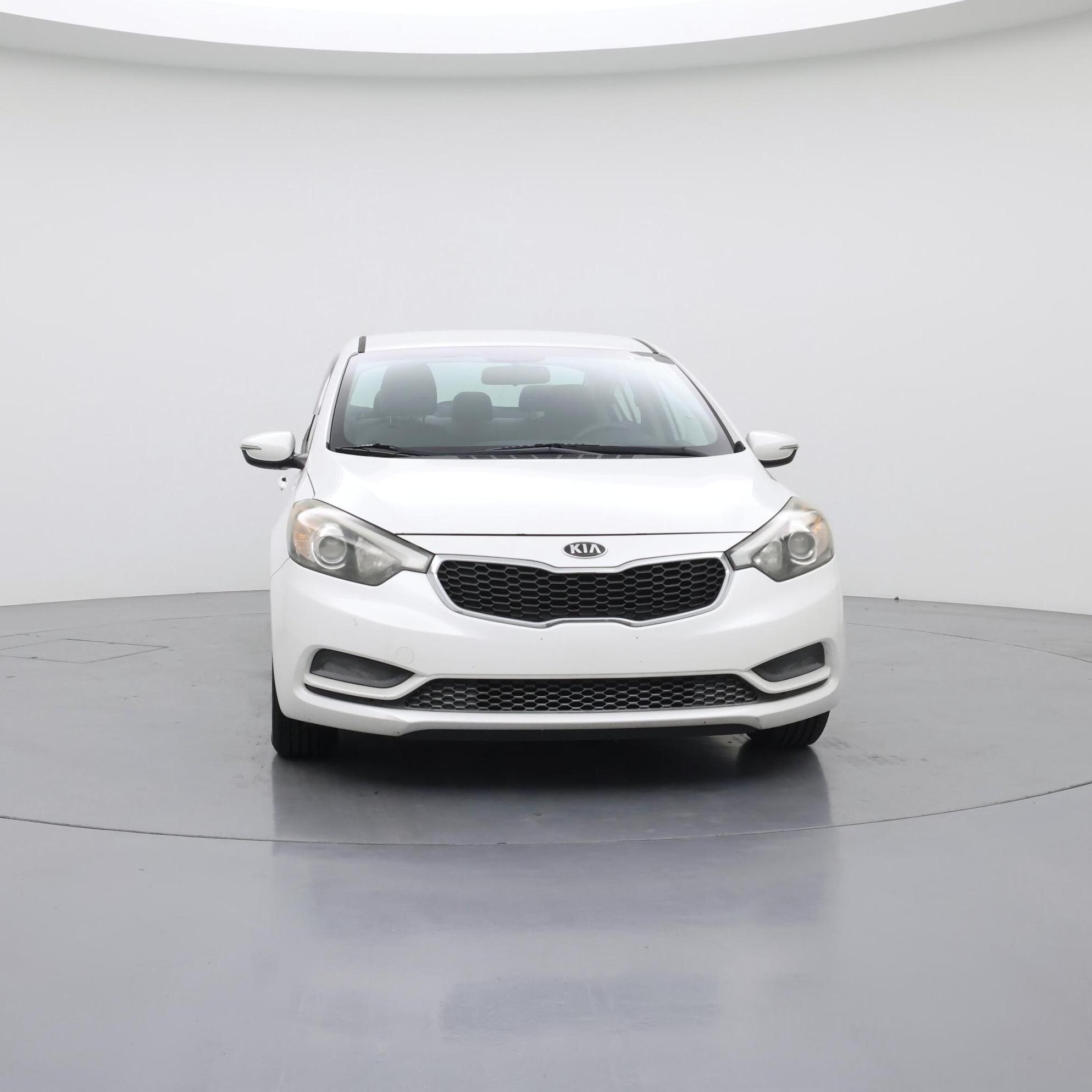 Thumbnail: 2015 Kia Forte - 5