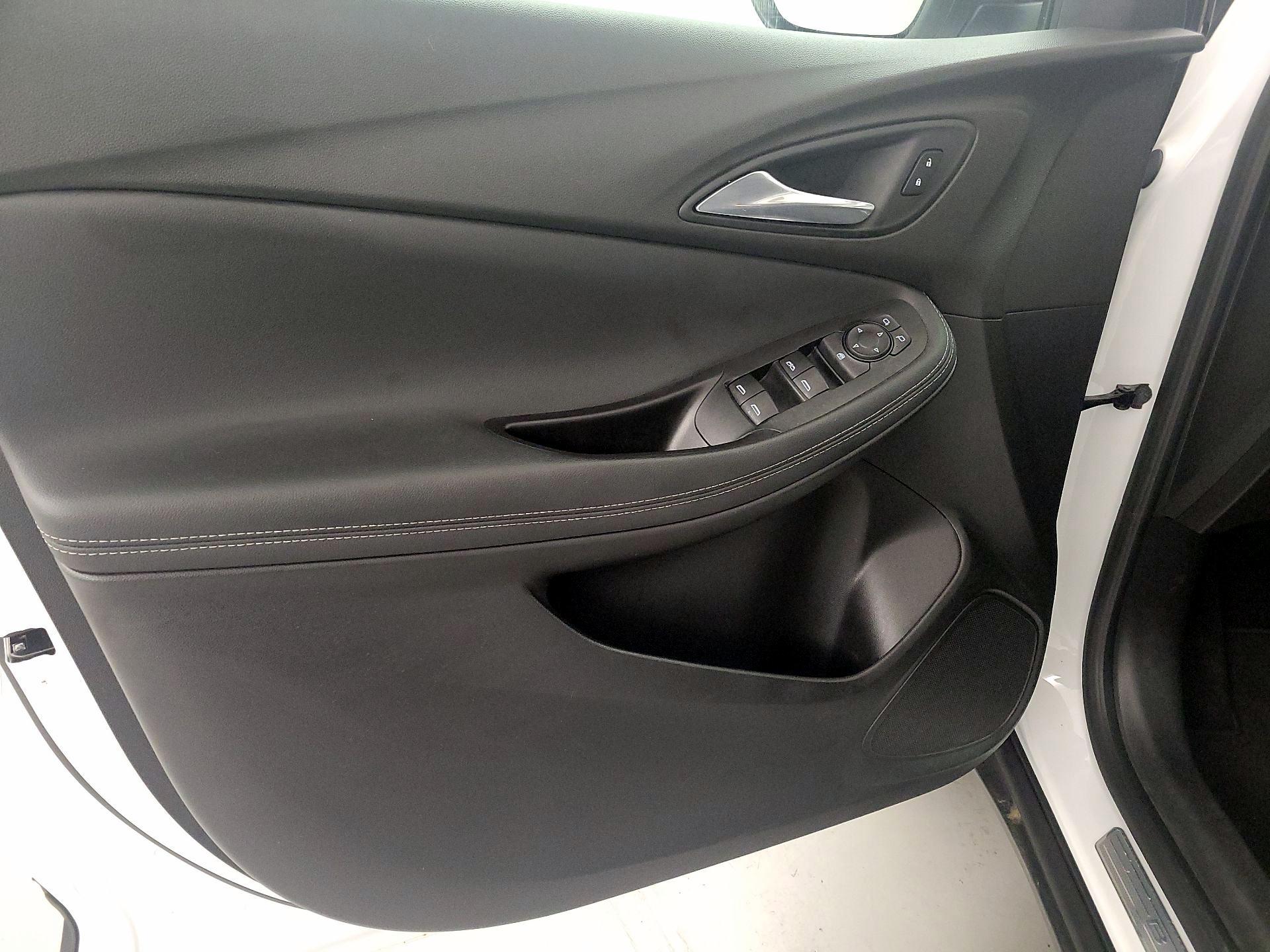 Thumbnail: 2021 Buick Encore GX - 12