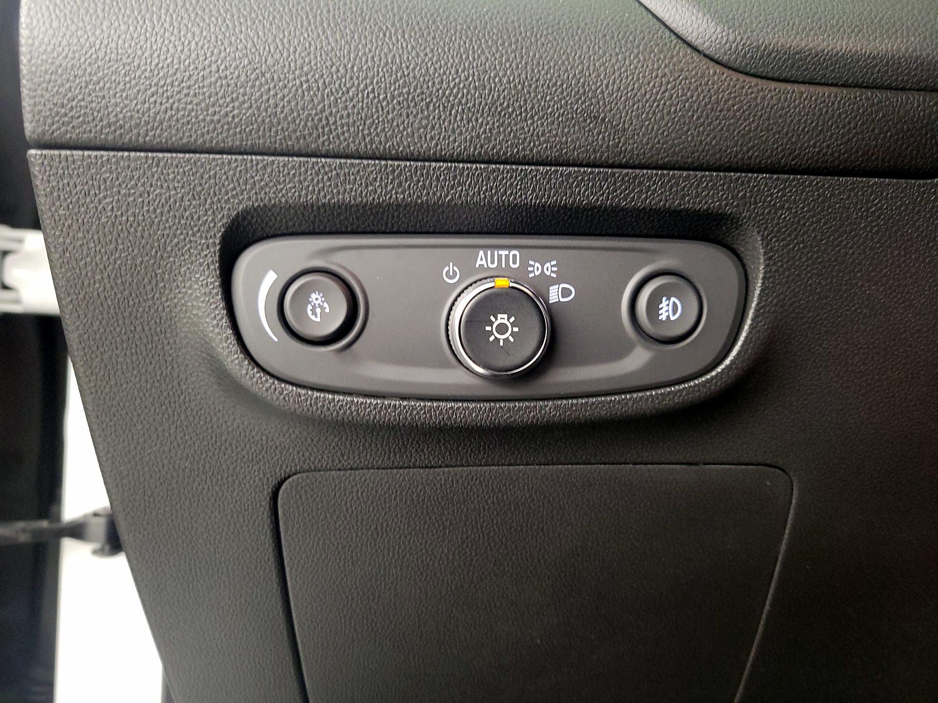 Thumbnail: 2021 Buick Encore GX - 13