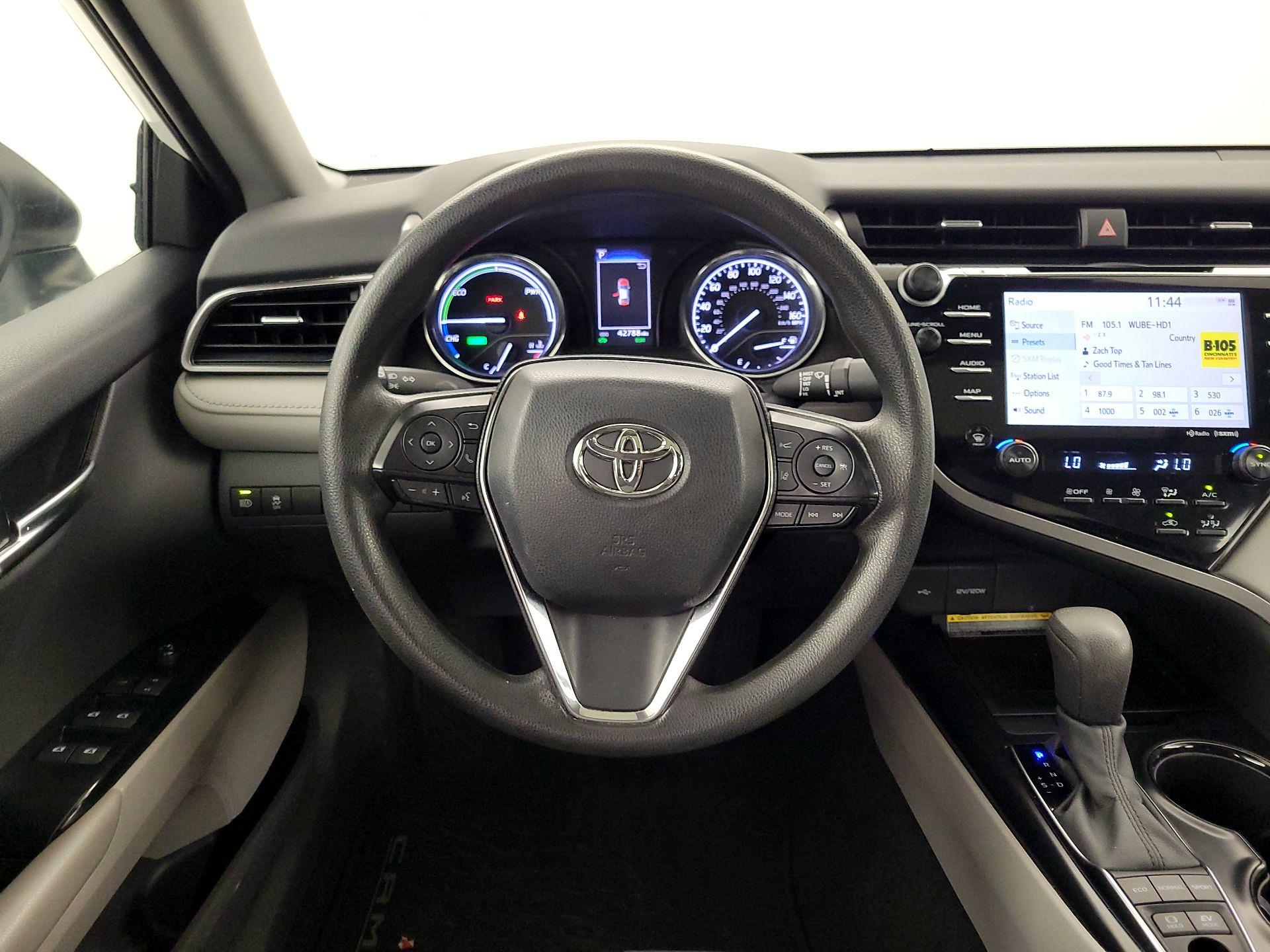 Thumbnail: 2020 Toyota Camry - 10