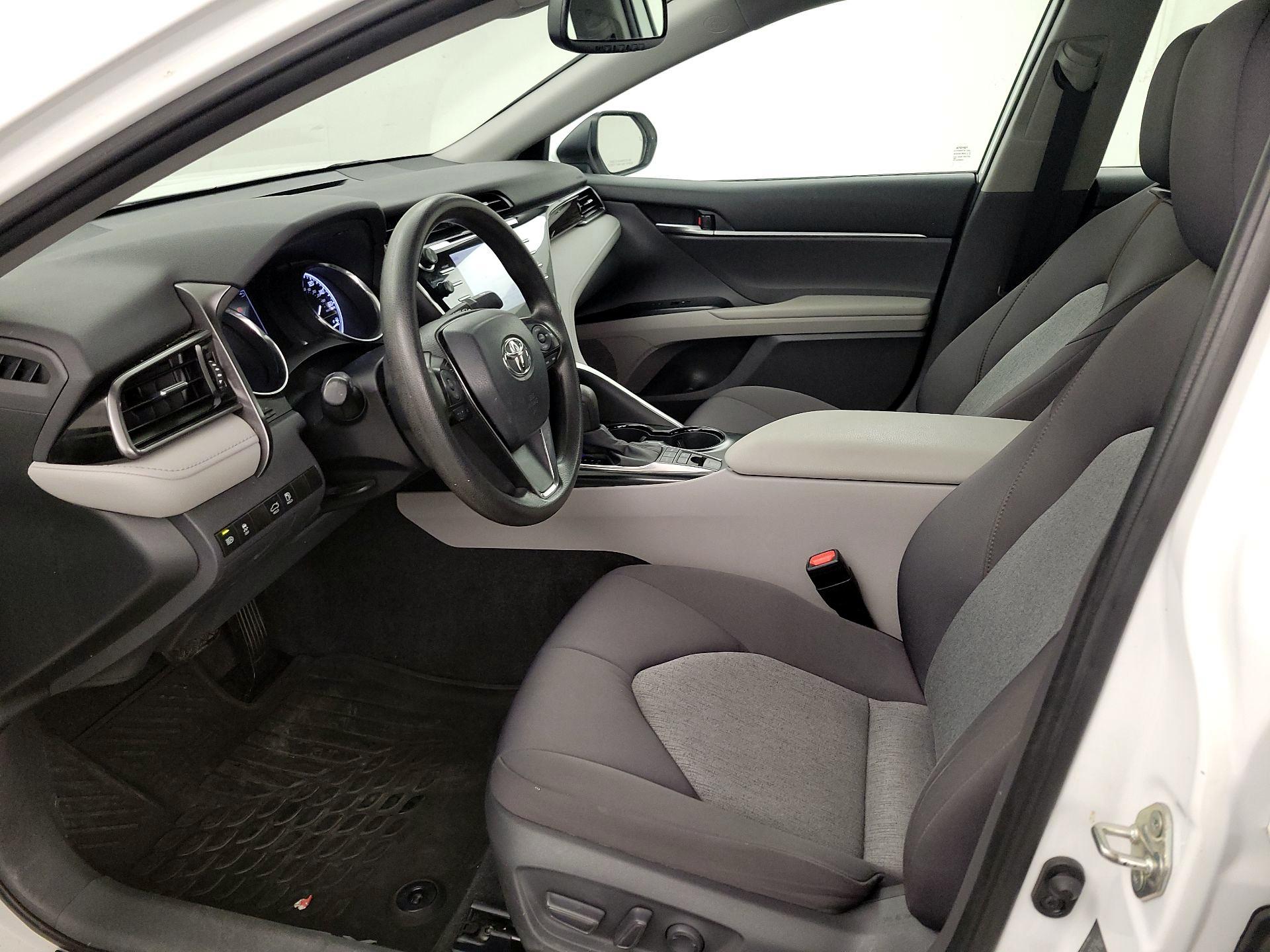 Thumbnail: 2020 Toyota Camry - 11